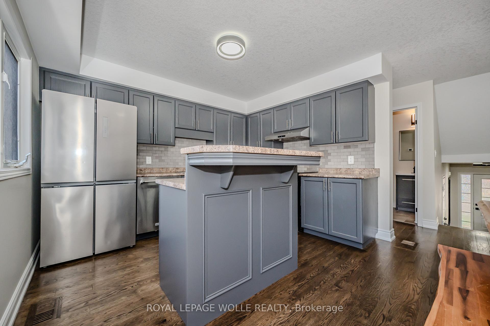 Photo 7 of Unit M62, 175 David Bergey Dr, Kitchener — HOMEH