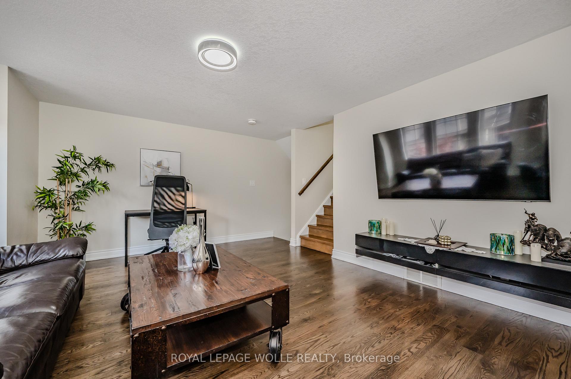 Photo 18 of Unit M62, 175 David Bergey Dr, Kitchener — HOMEH