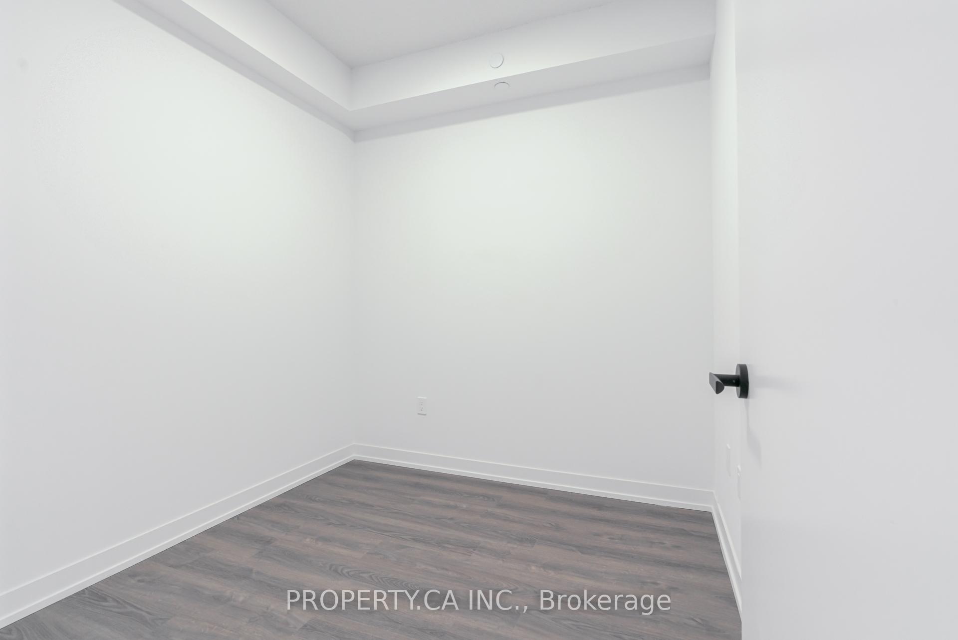 Photo 18 of Unit 4010, 8 Interchange Way, Vaughan, Vaughan Corporate Centre — HOMEH