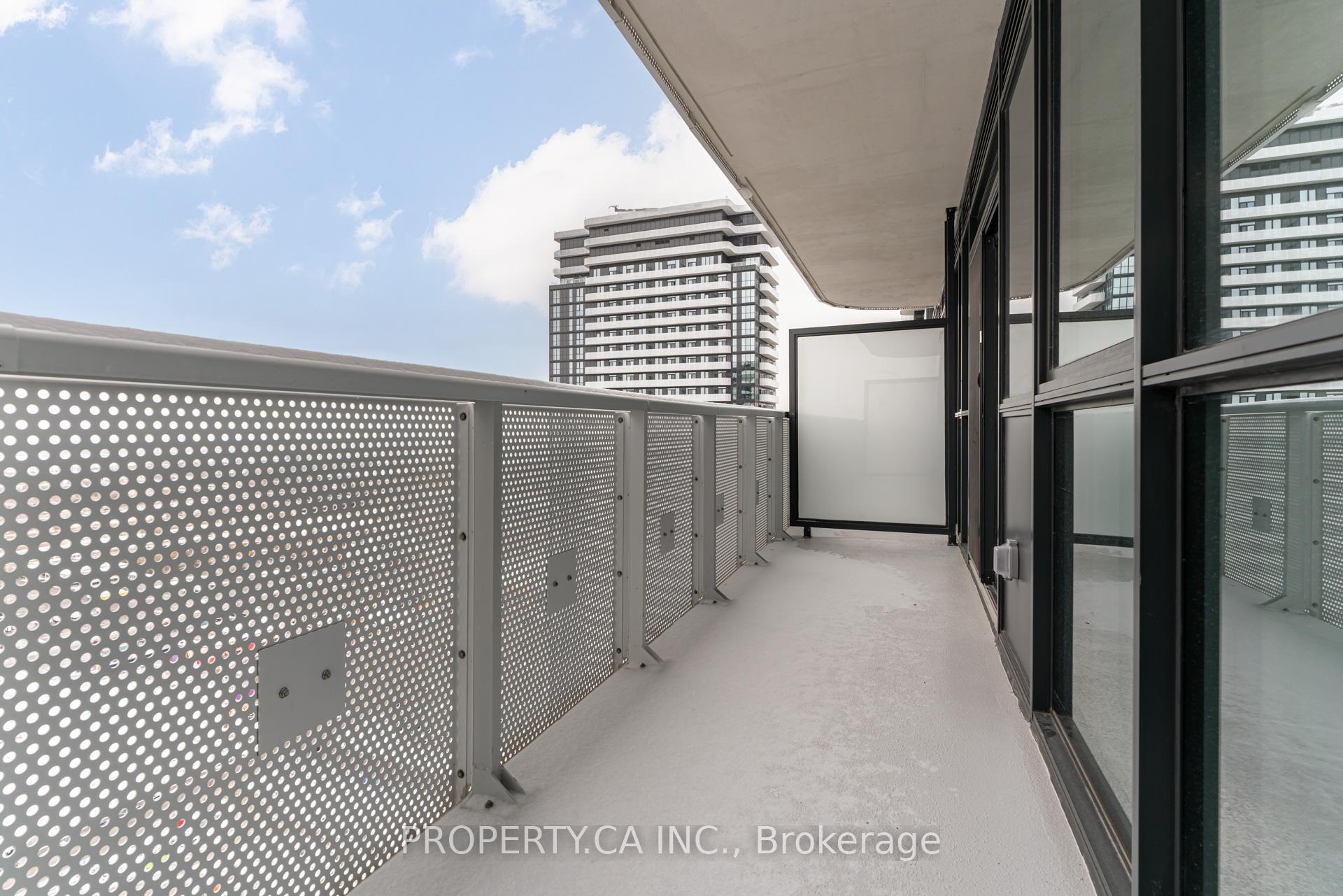 Photo 23 of Unit 4010, 8 Interchange Way, Vaughan, Vaughan Corporate Centre — HOMEH
