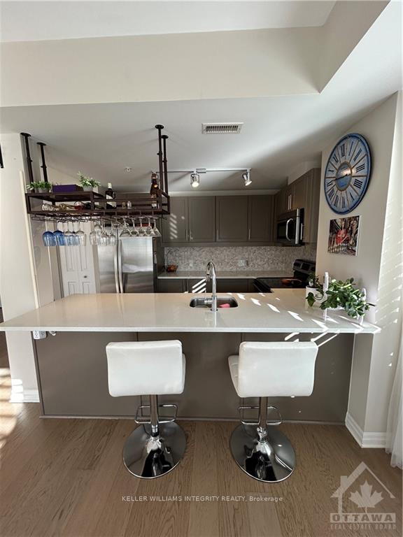 Photo 9 of Unit 105, 200 Winterfell, Ottawa, Hunt Club Park — HOMEH