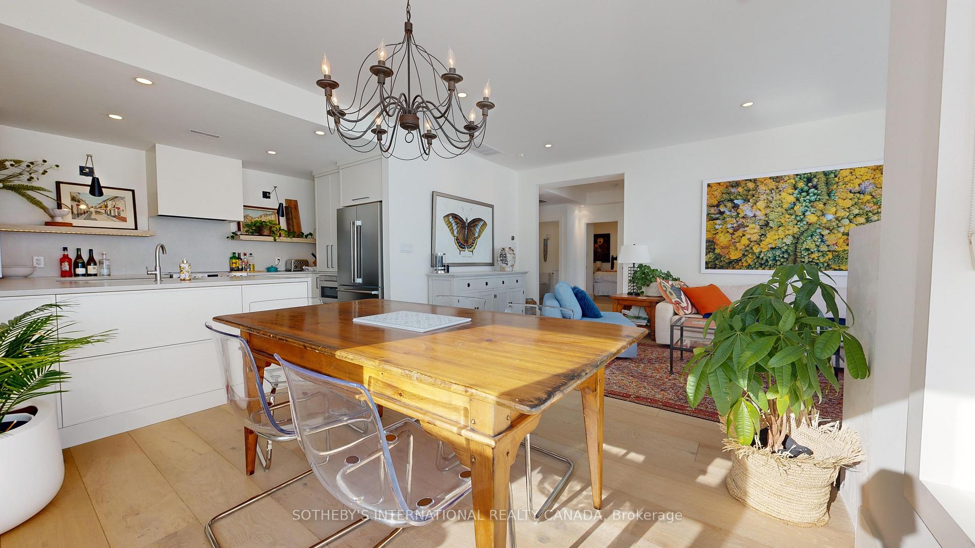 Photo 8 of 540 Mariners Way, Collingwood — HOMEH