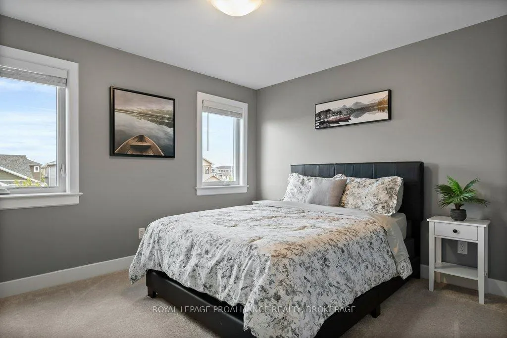 Photo 33 of 103 Pearce Street, Loyalist, Amherstview — HOMEH