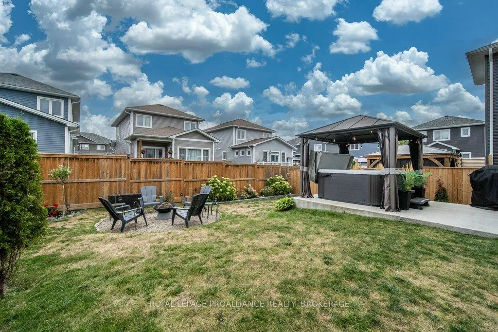 Photo 39 of 103 Pearce Street, Loyalist, Amherstview — HOMEH