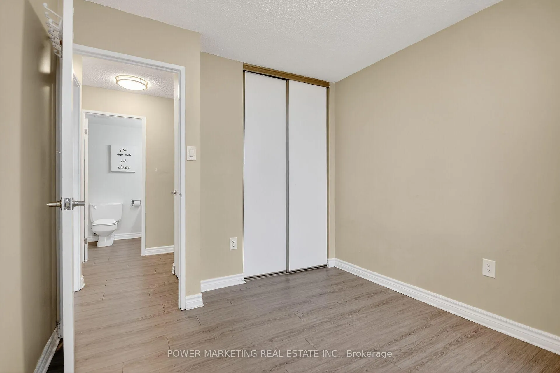 Photo 15 of Unit 2806, 500 Laurier Avenue W, Ottawa, Ottawa Centre — HOMEH