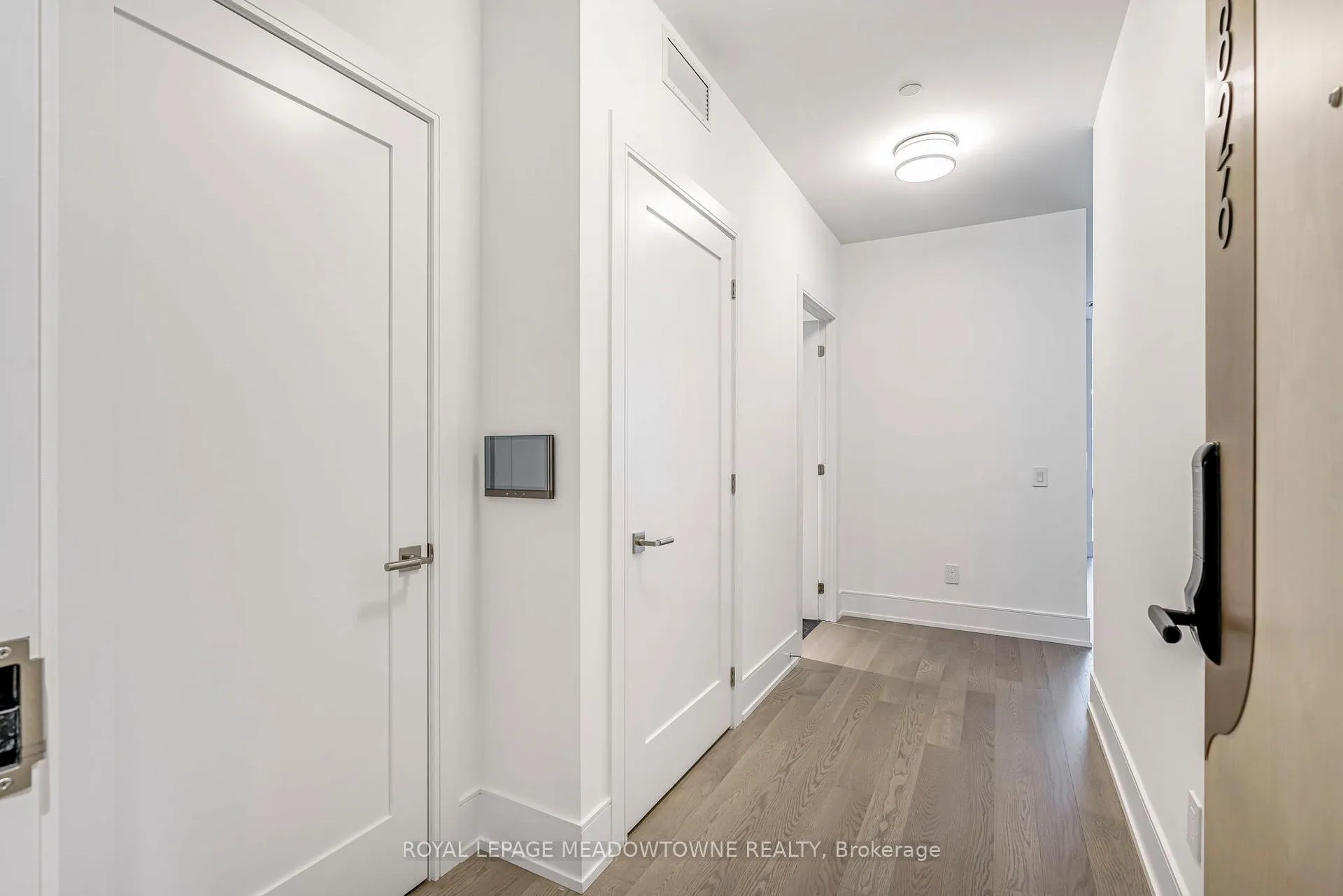 Photo 3 of Unit 826, 155 Merchants' Wharf, Toronto, Waterfront Communities — HOMEH