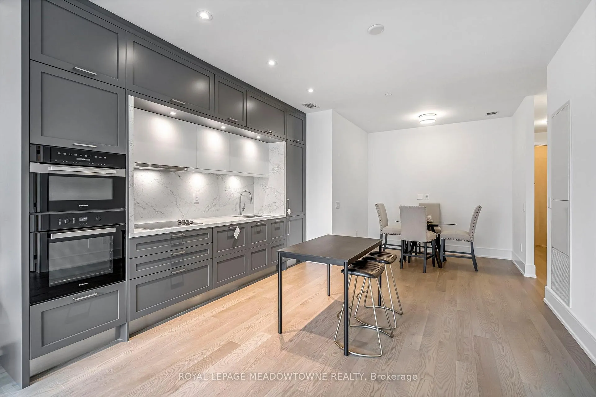 Photo 13 of Unit 826, 155 Merchants' Wharf, Toronto, Waterfront Communities — HOMEH
