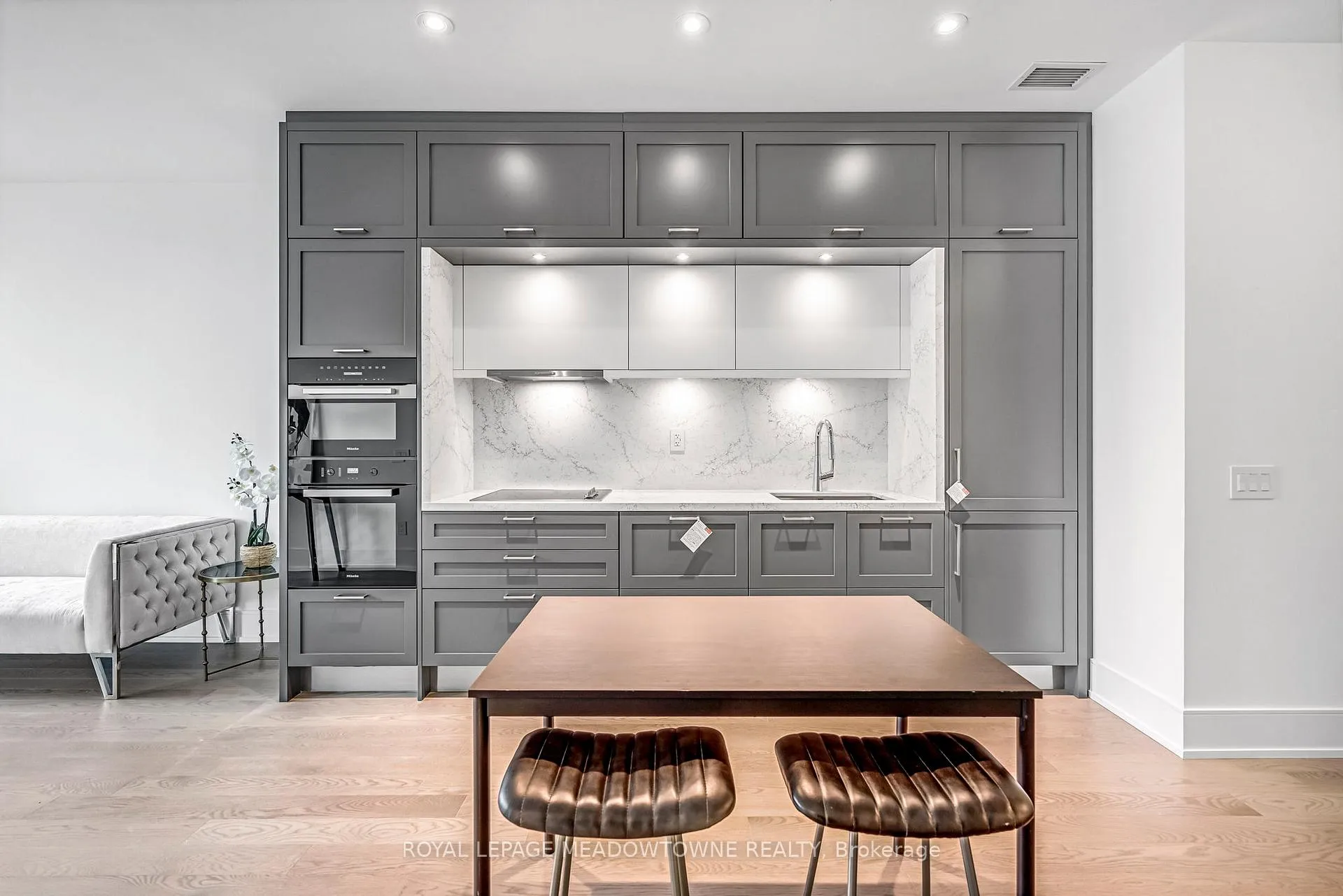 Photo 20 of Unit 826, 155 Merchants' Wharf, Toronto, Waterfront Communities — HOMEH