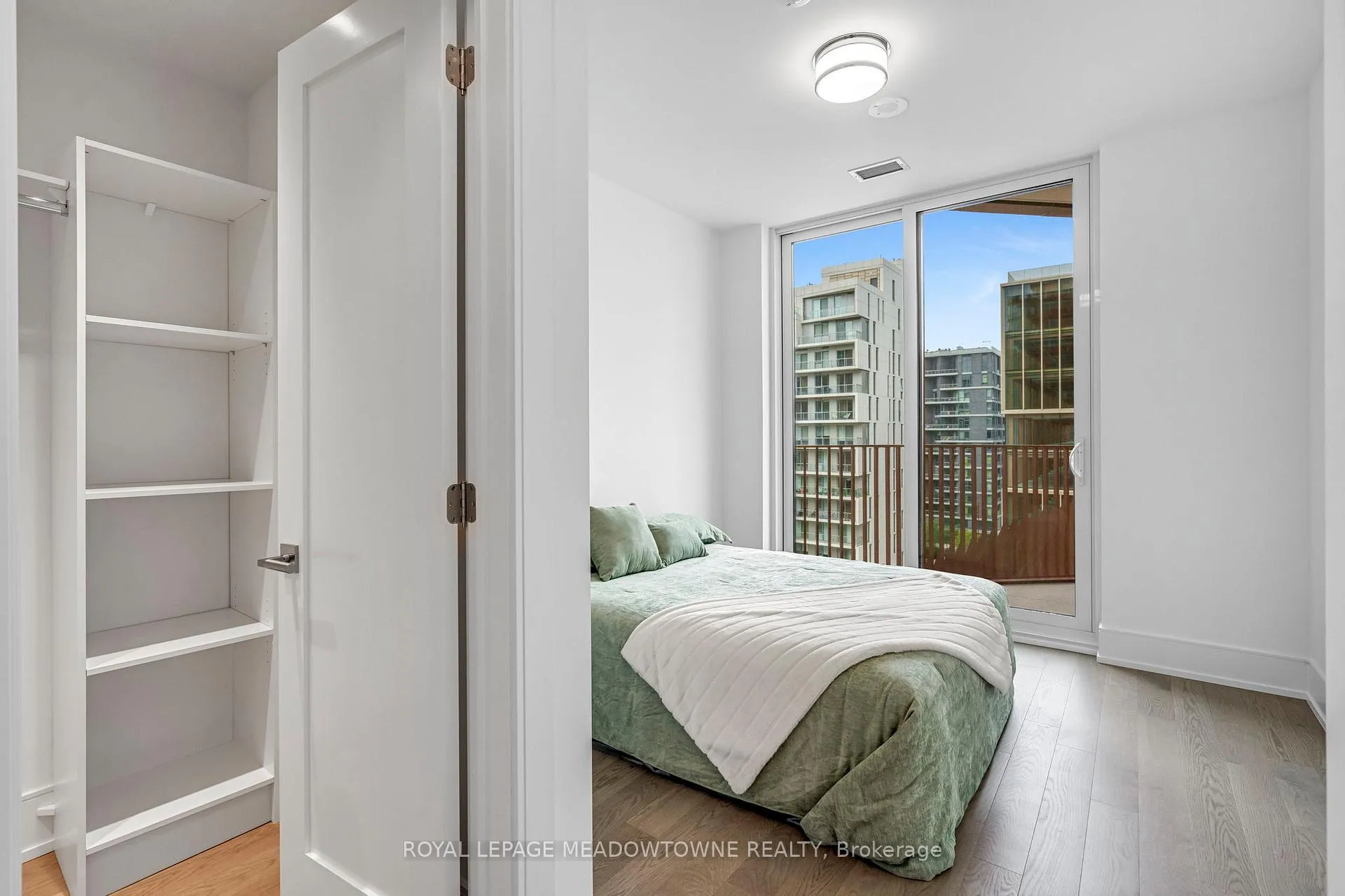 Photo 25 of Unit 826, 155 Merchants' Wharf, Toronto, Waterfront Communities — HOMEH