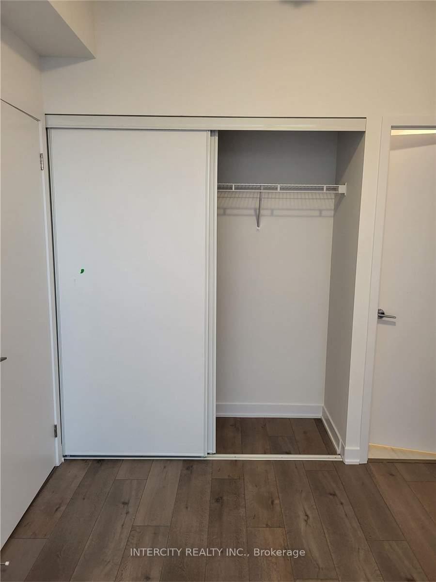 Photo 21 of Unit 718, 38 Honeycrisp Crescent, Vaughan, Vaughan Corporate Centre — HOMEH
