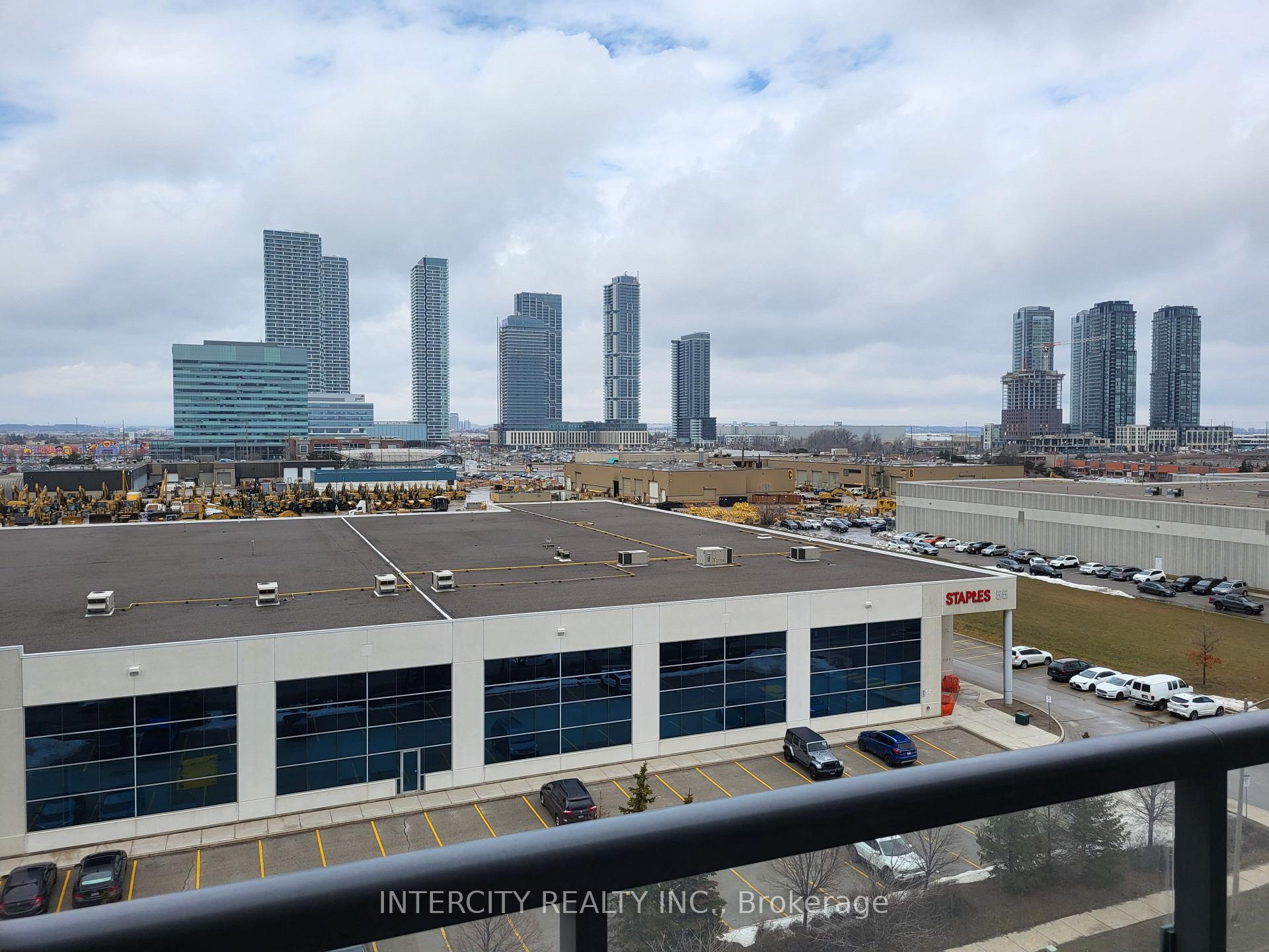 Photo 28 of Unit 718, 38 Honeycrisp Crescent, Vaughan, Vaughan Corporate Centre — HOMEH