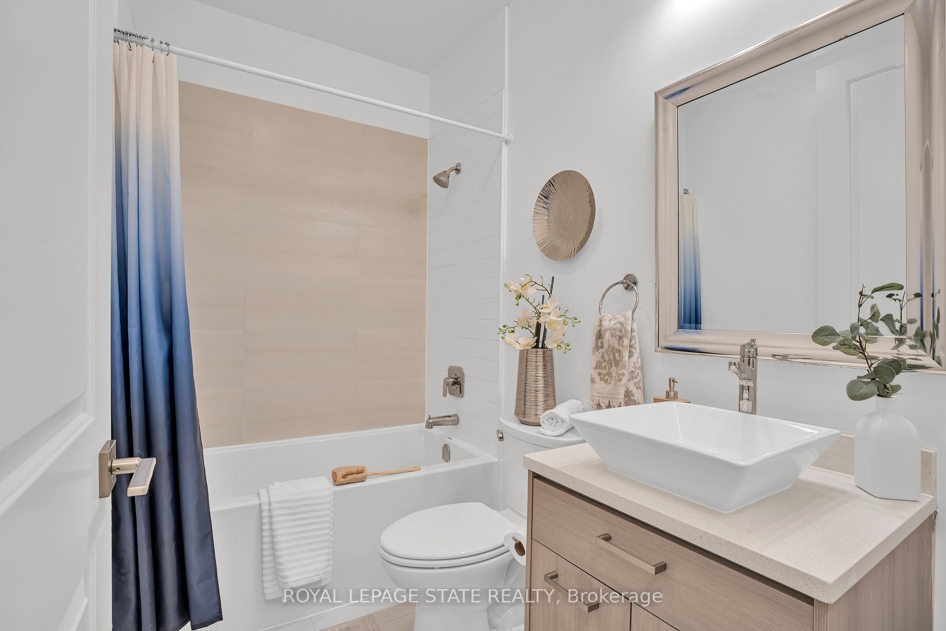 Photo 7 of Unit 910, 150 main Street W, Hamilton, Central — HOMEH