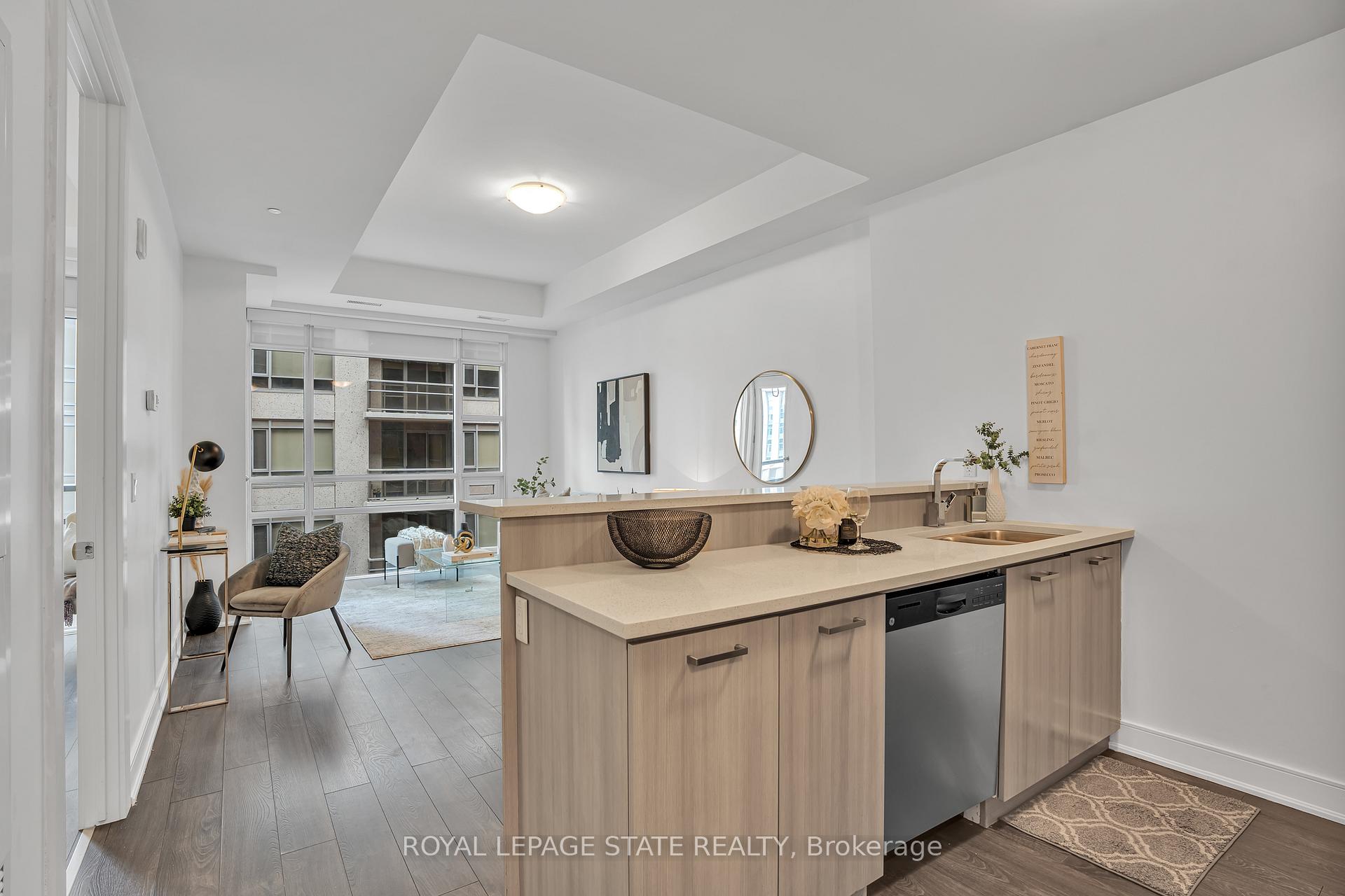 Photo 8 of Unit 910, 150 main Street W, Hamilton, Central — HOMEH