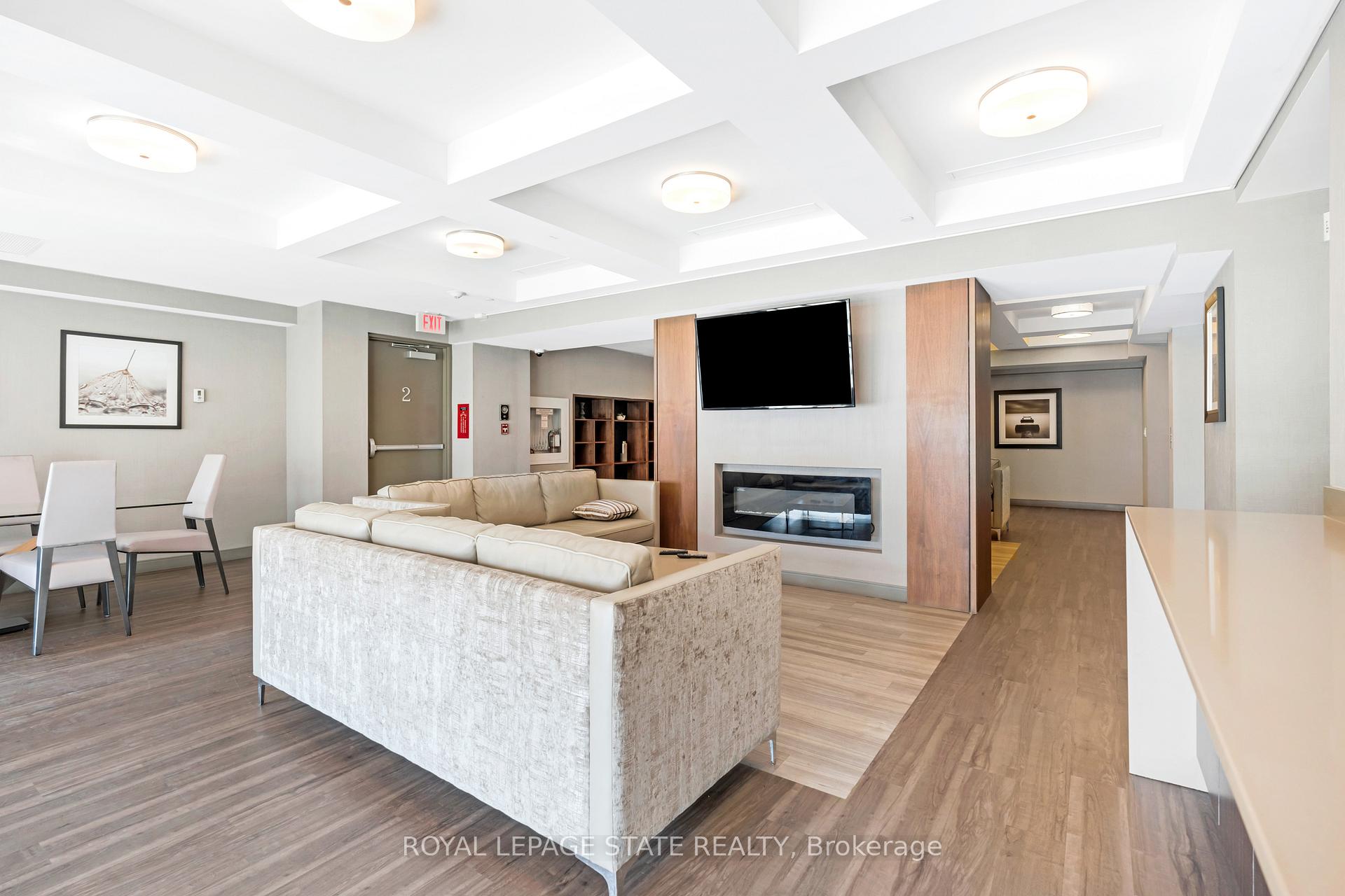 Photo 25 of Unit 910, 150 main Street W, Hamilton, Central — HOMEH