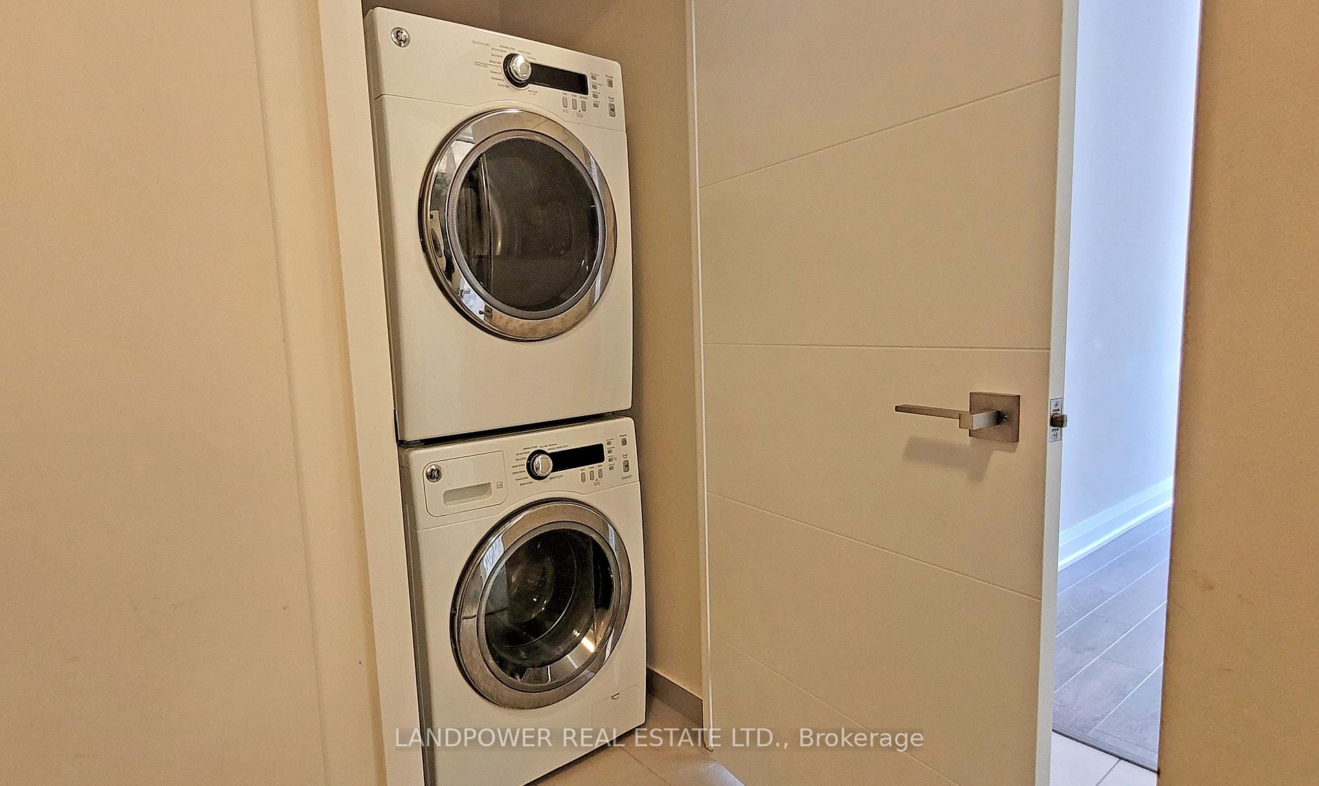 Photo 11 of Unit 703, 28 Uptown Drive, Markham, Unionville — HOMEH