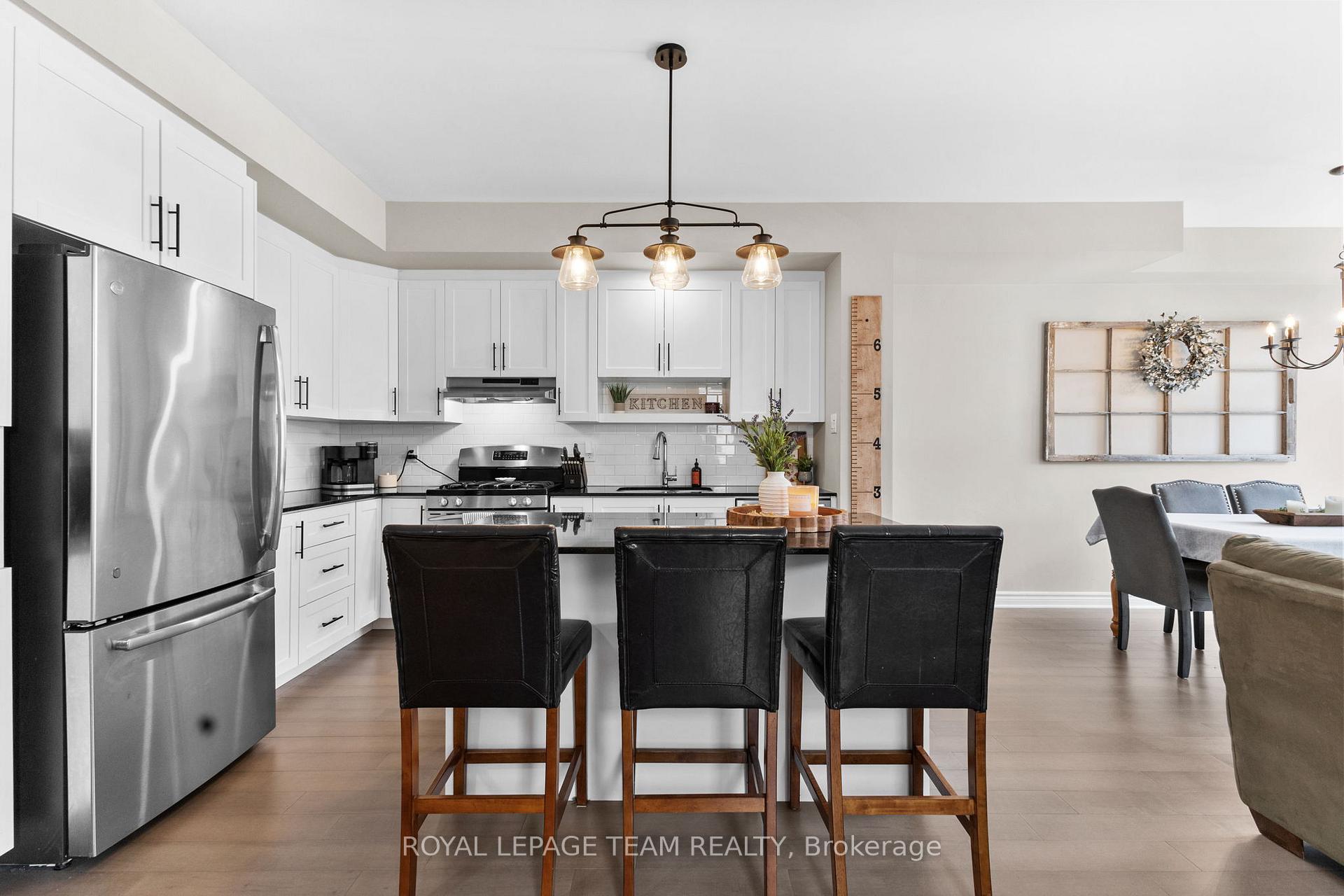 Photo 6 of 270 Munro Street, Carleton Place — HOMEH