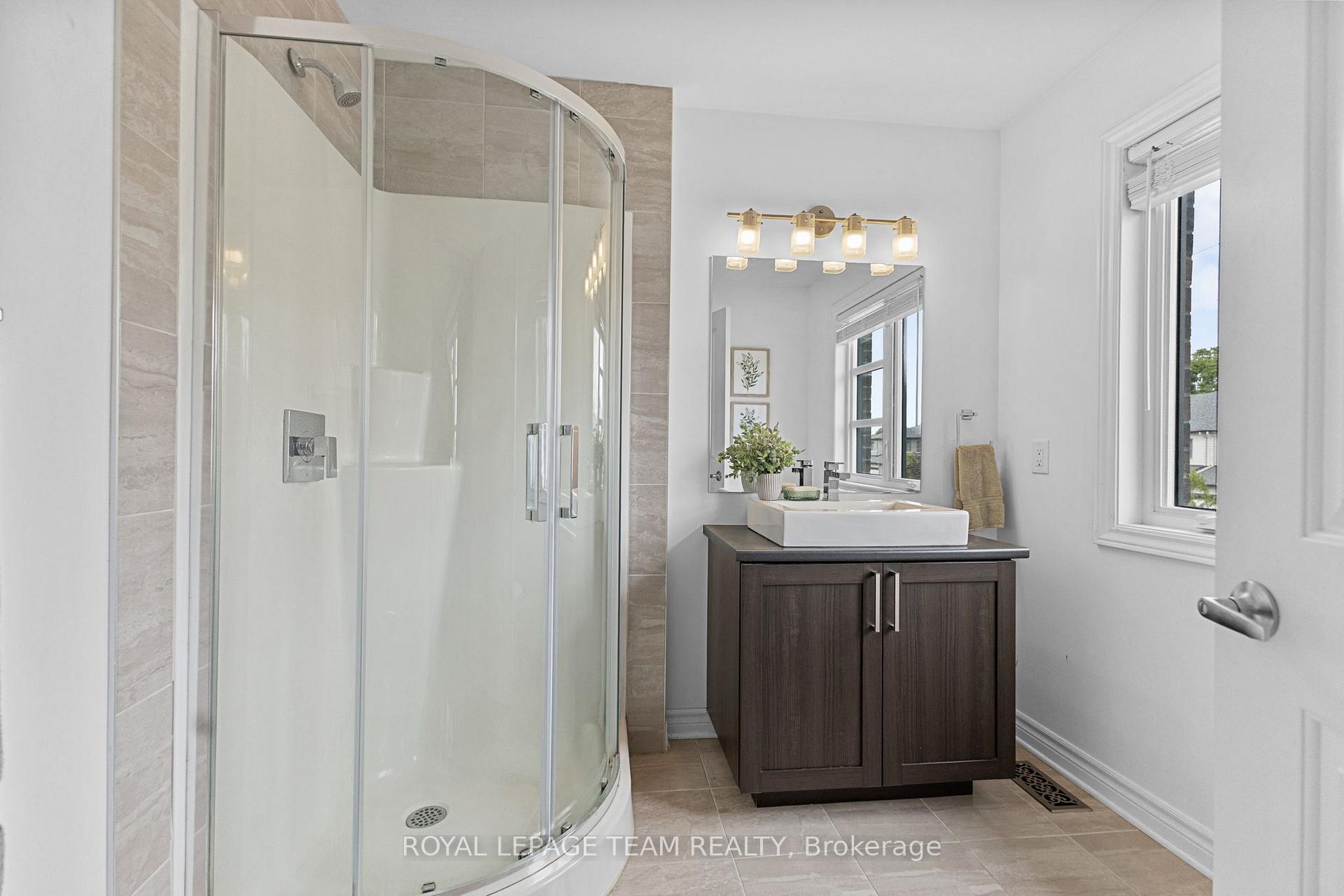 Photo 20 of 270 Munro Street, Carleton Place — HOMEH