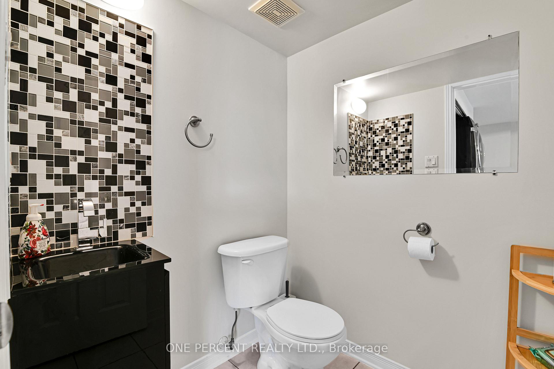 Photo 8 of 2572 Alanis Private, Ottawa, Emerald Woods/Sawmill Creek — HOMEH
