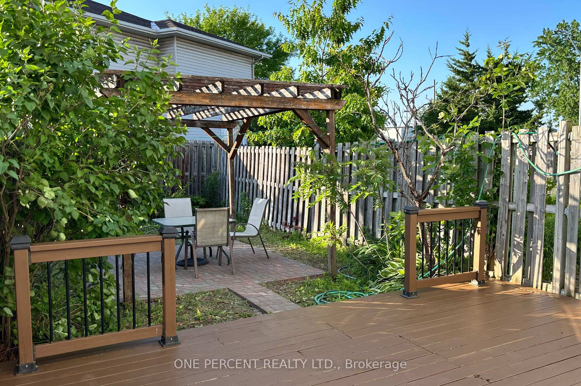 Photo 32 of 2572 Alanis Private, Ottawa, Emerald Woods/Sawmill Creek — HOMEH