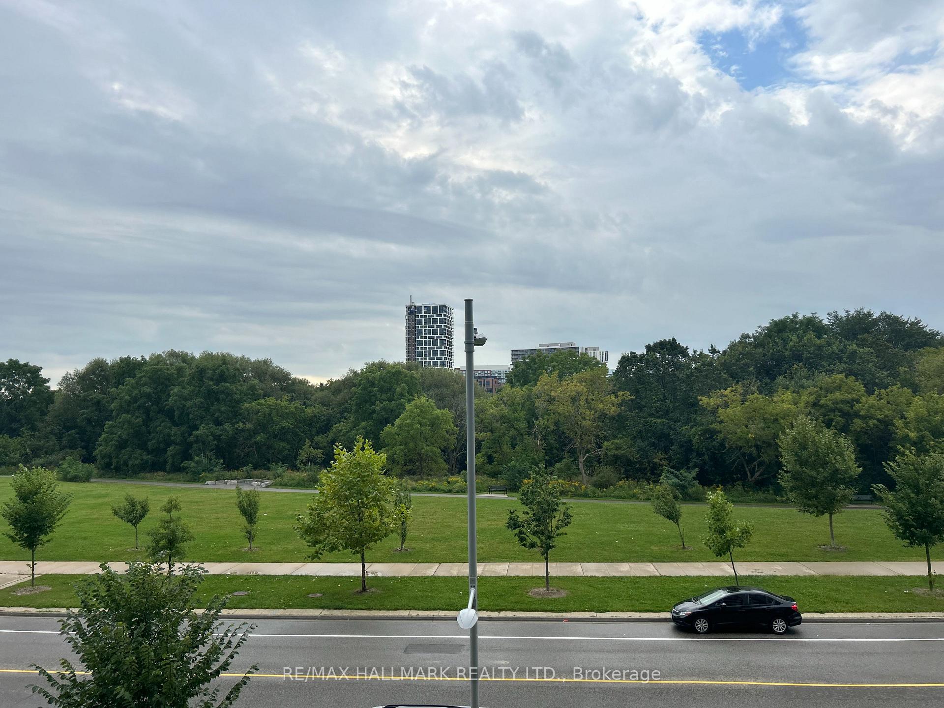 Photo 20 of Unit 323, 18 Uptown Drive, Markham, Unionville — HOMEH