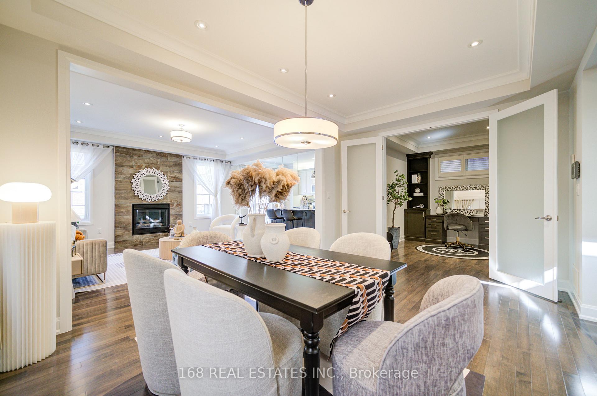 Photo 8 of 392 Thomas Philips Drive, Aurora, Rural Aurora — HOMEH