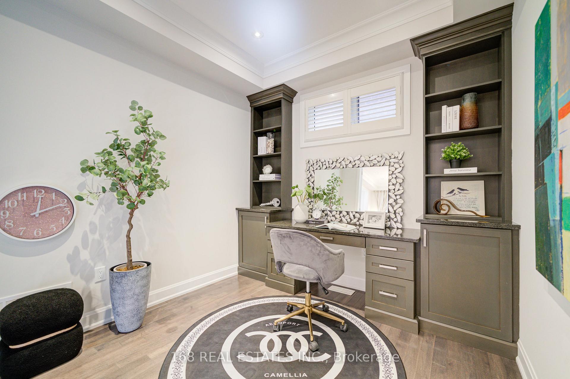 Photo 13 of 392 Thomas Philips Drive, Aurora, Rural Aurora — HOMEH