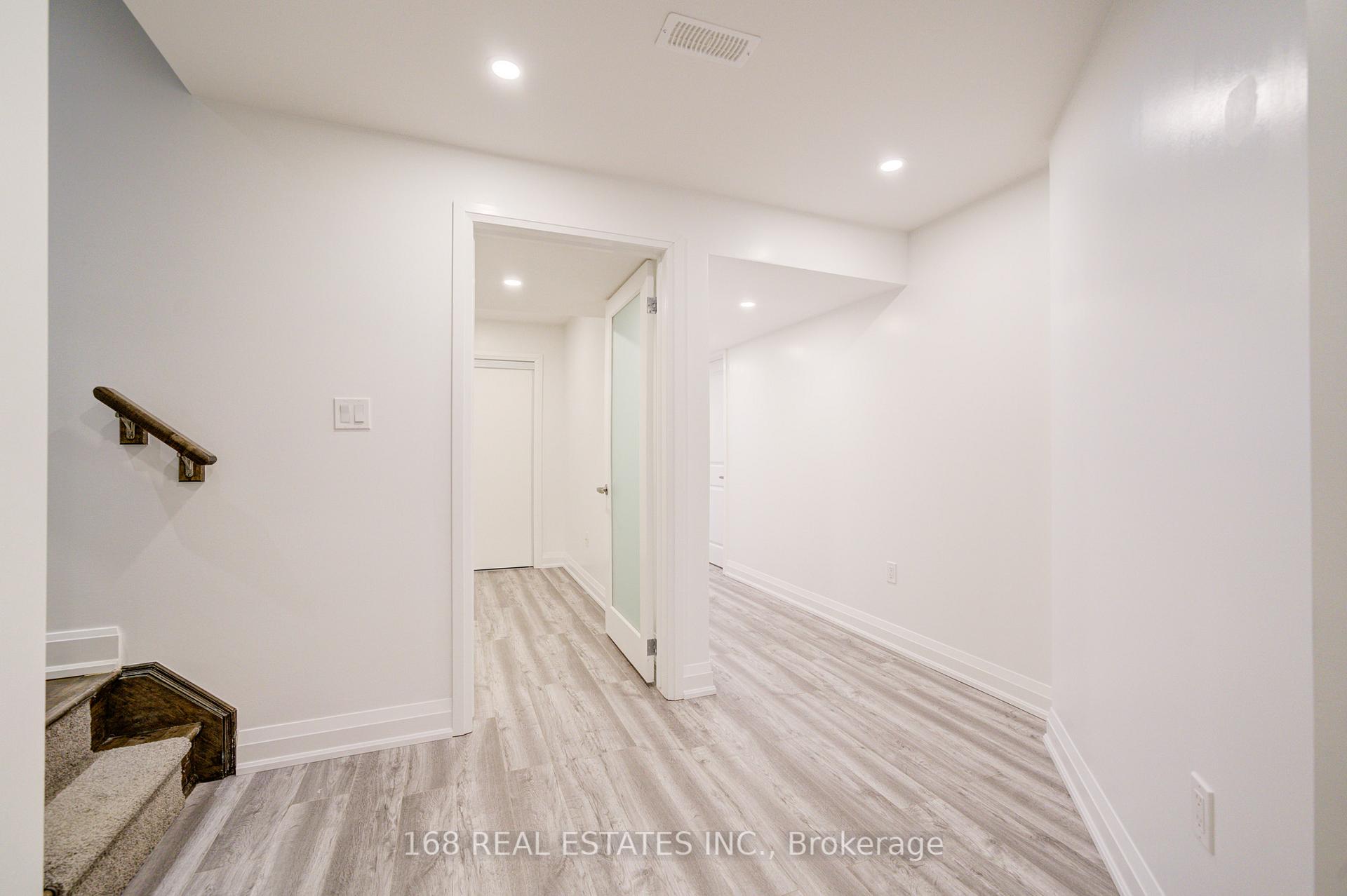 Photo 31 of 392 Thomas Philips Drive, Aurora, Rural Aurora — HOMEH