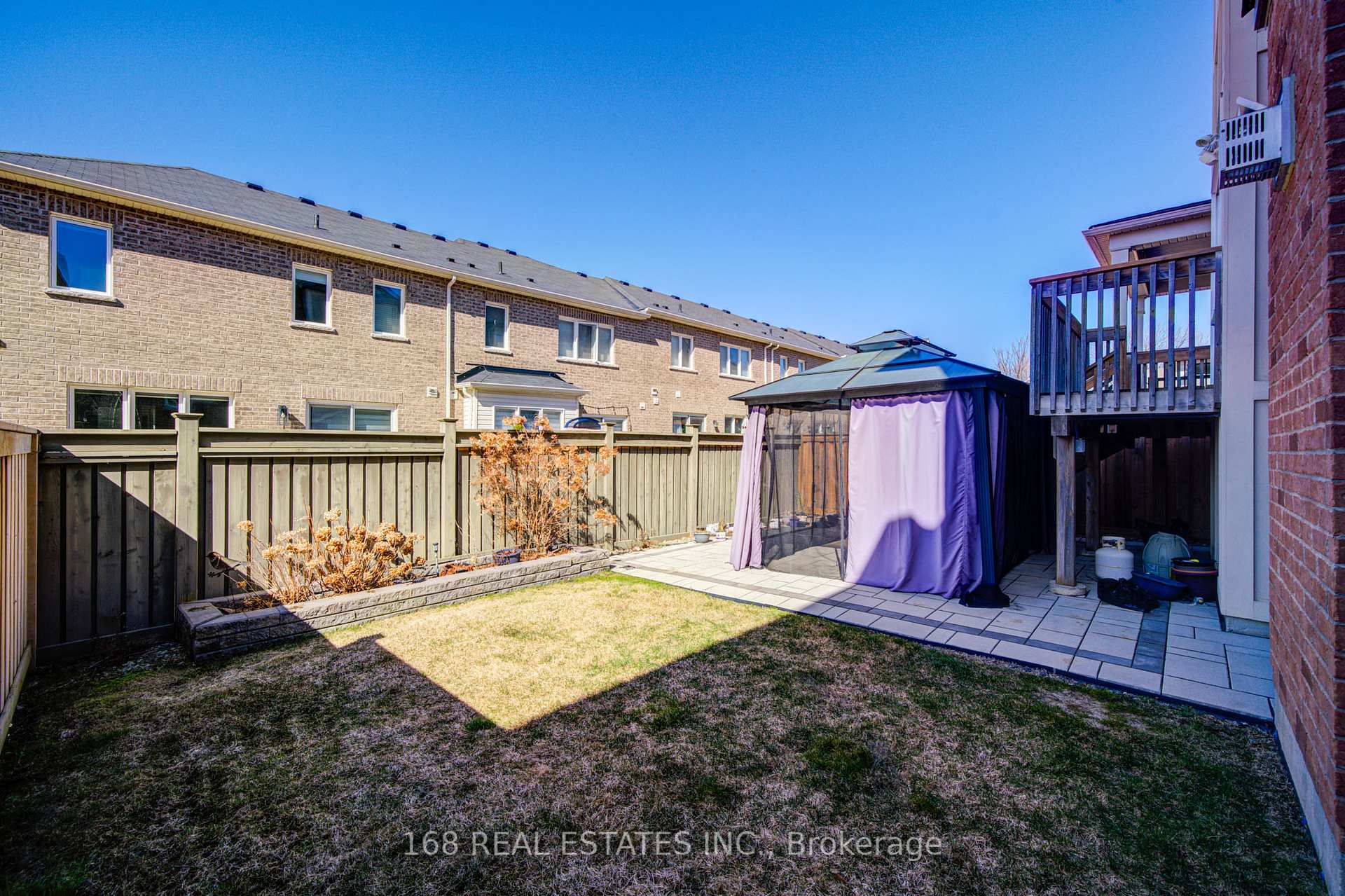 Photo 36 of 392 Thomas Philips Drive, Aurora, Rural Aurora — HOMEH