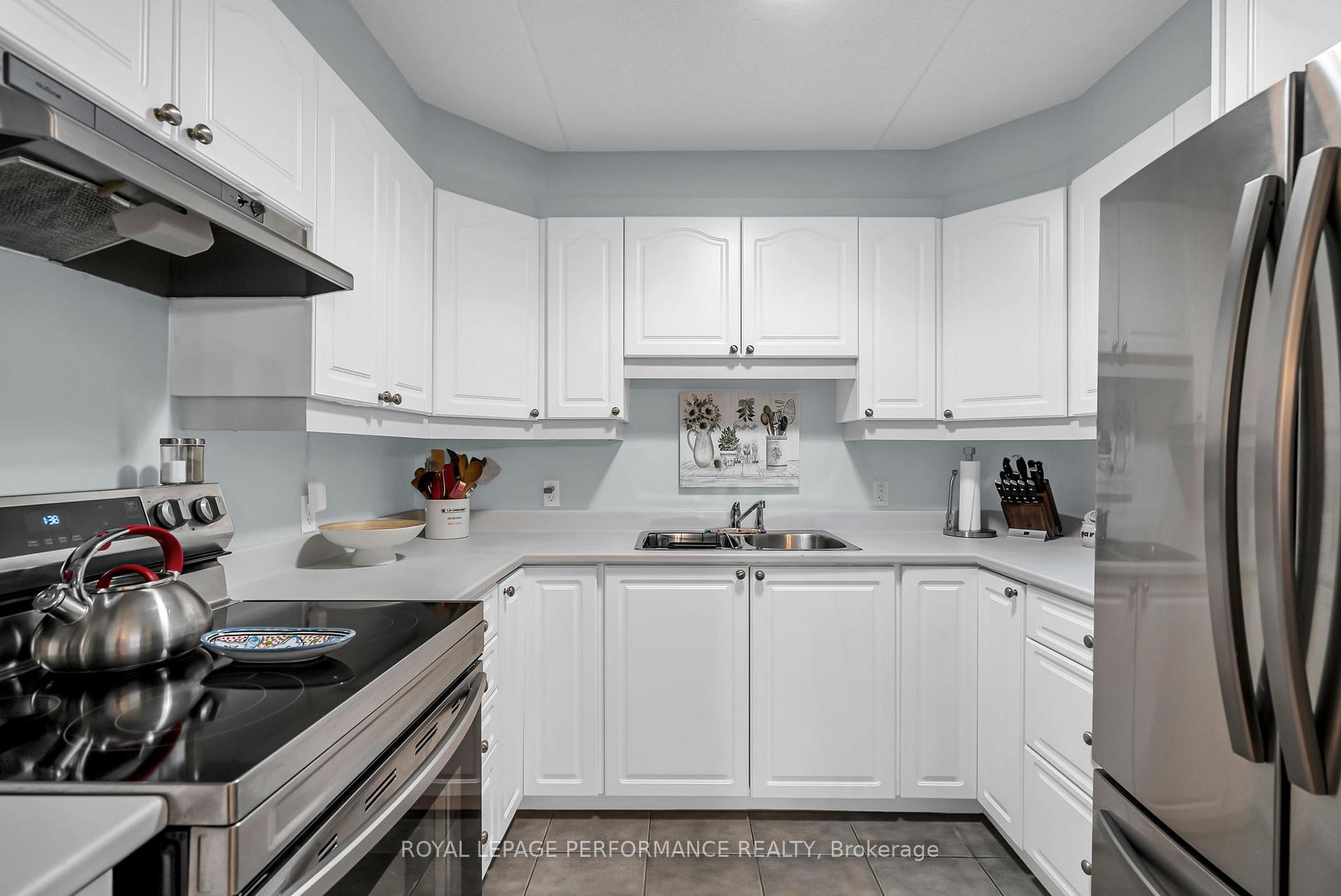 Photo 13 of Unit 3, 15 First Street W, Cornwall — HOMEH