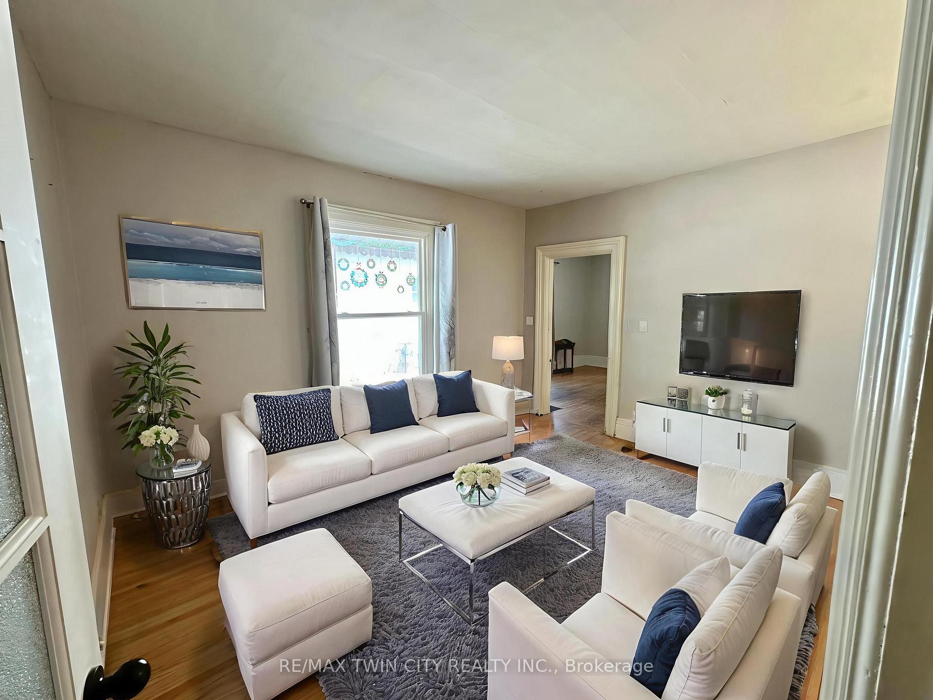 Photo 6 of 19 Brighton Avenue, Brant, Brantford Twp — HOMEH