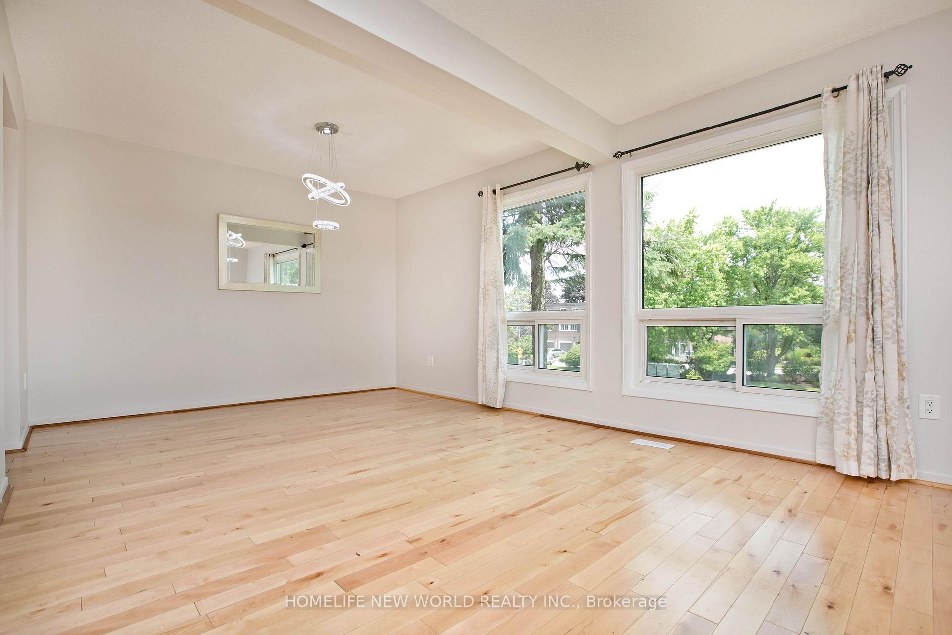Photo 6 of Unit 29, 646 Village Parkway, Markham, Unionville — HOMEH