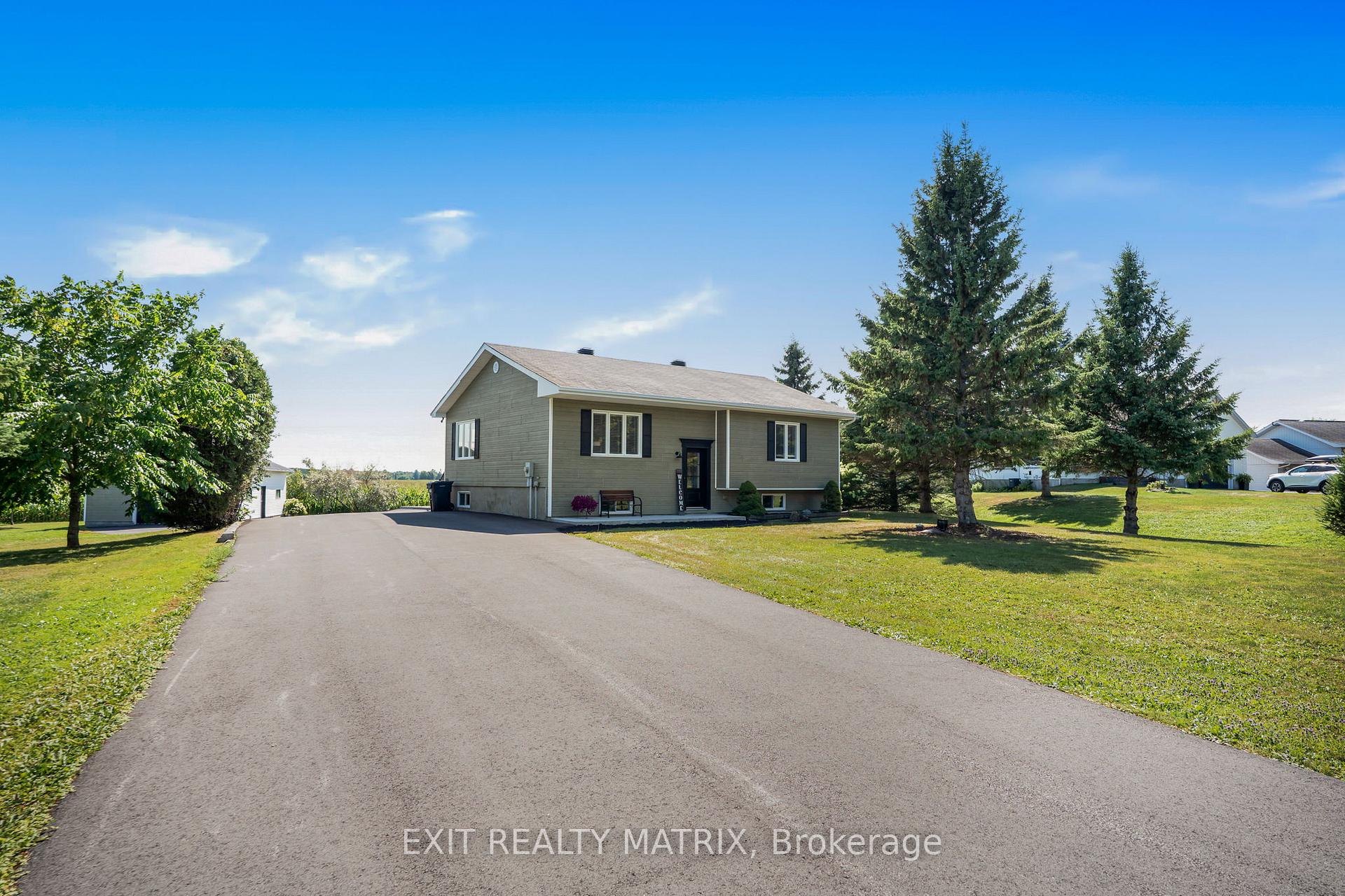 Photo 3 of 1526 Sandy Hill Road, Champlain, Champlain Twp — HOMEH
