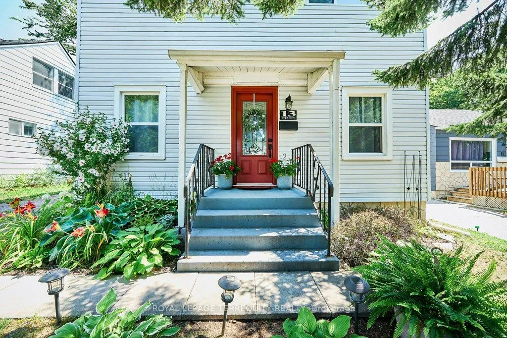 Photo 1 of 13 Windsor Avenue, Ajax, Central — HOMEH
