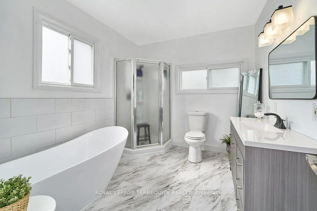 Photo 33 of 13 Windsor Avenue, Ajax, Central — HOMEH