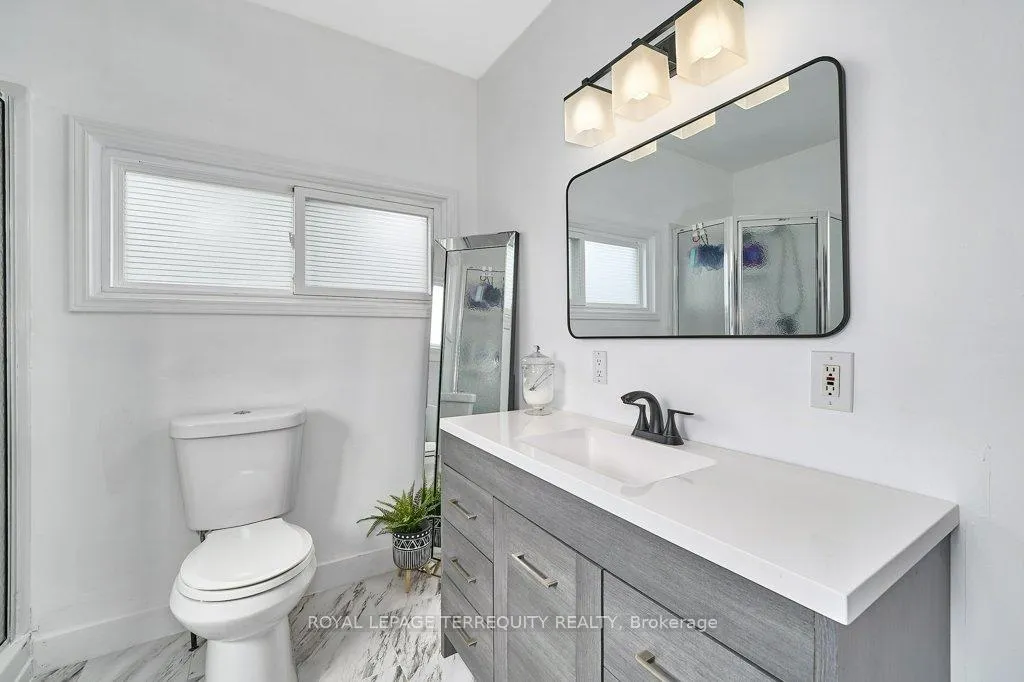 Photo 37 of 13 Windsor Avenue, Ajax, Central — HOMEH