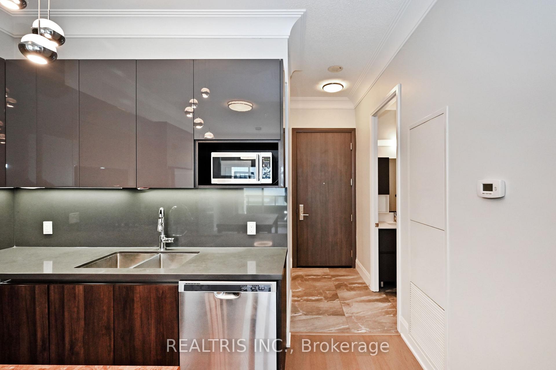 Photo 16 of Unit 210, 25 Water Walk Drive, Markham, Unionville — HOMEH