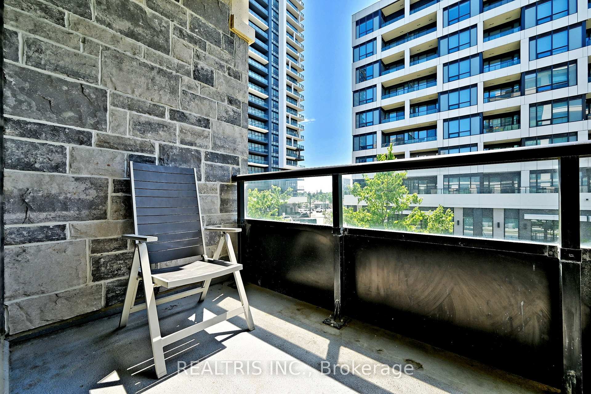 Photo 43 of Unit 210, 25 Water Walk Drive, Markham, Unionville — HOMEH