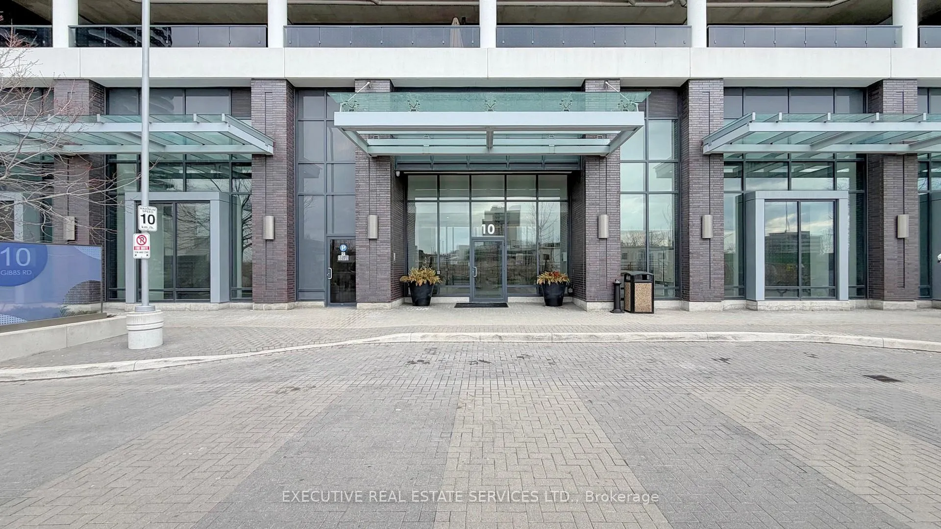 Photo 3 of Unit 624, 10 Gibbs Road, Etobicoke, Islington-City Centre West — HOMEH