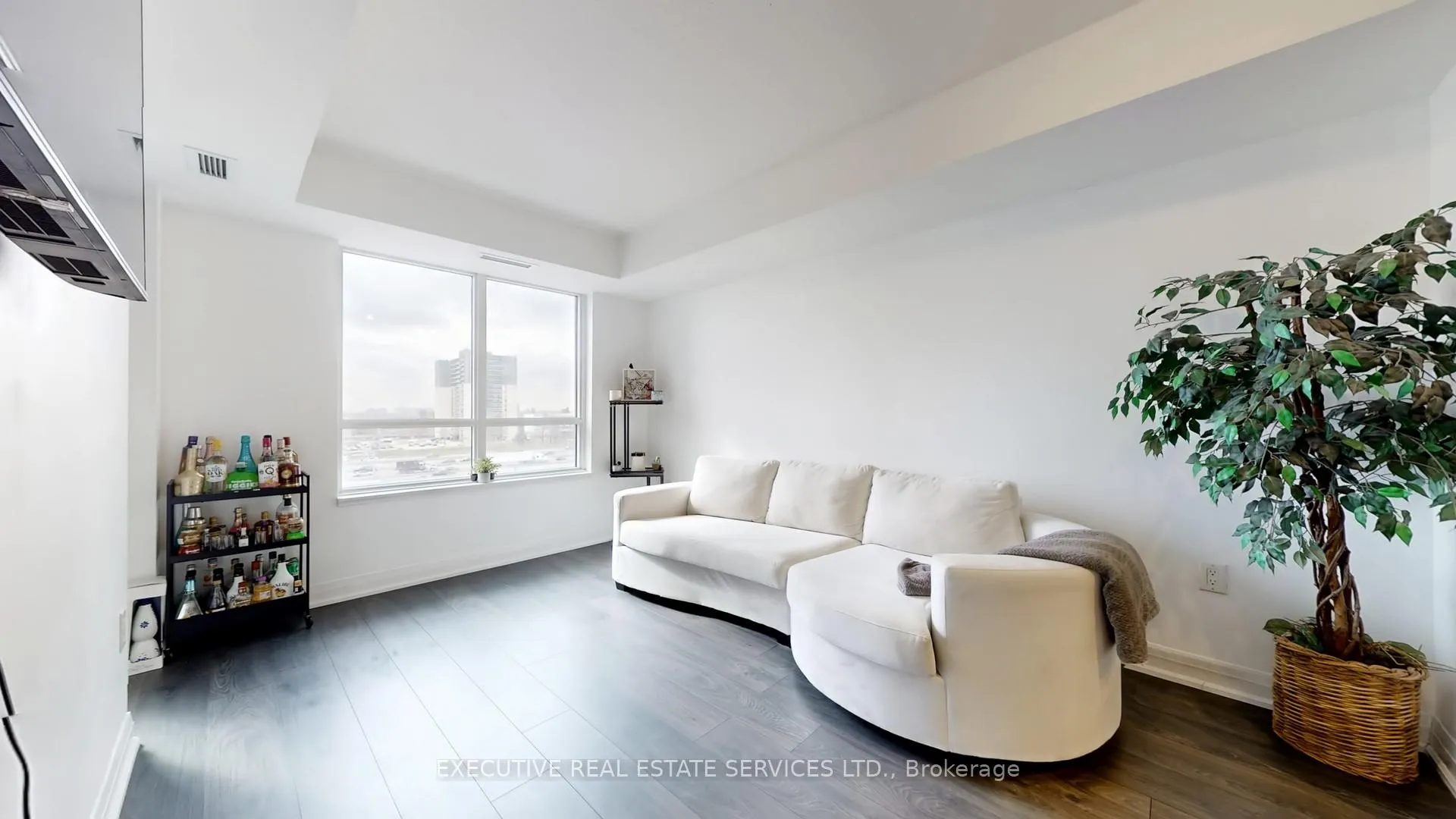 Photo 11 of Unit 624, 10 Gibbs Road, Etobicoke, Islington-City Centre West — HOMEH