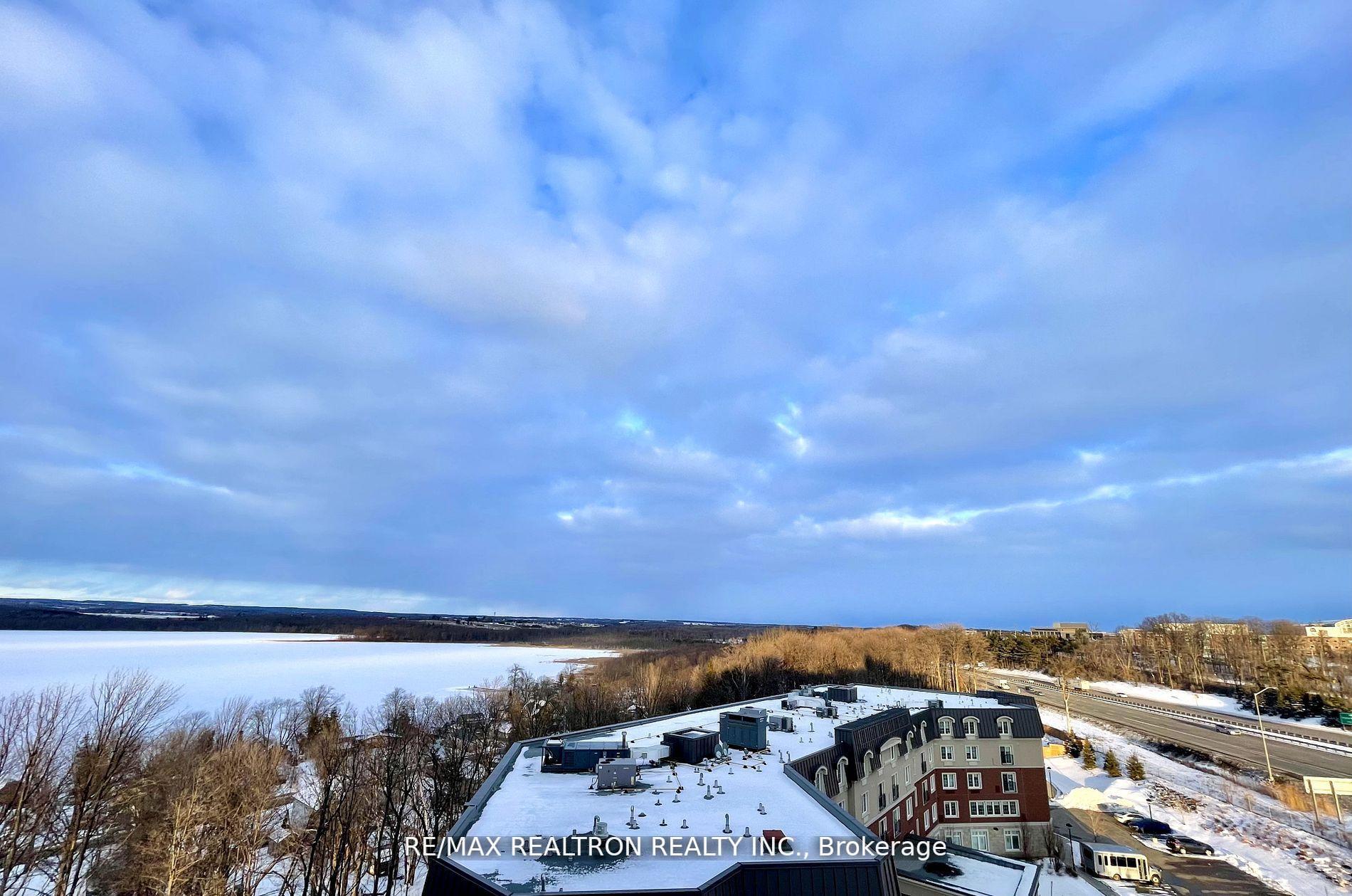 Photo 11 of Unit 1108, 58 Lakeside Terrace N, Barrie, Little Lake — HOMEH