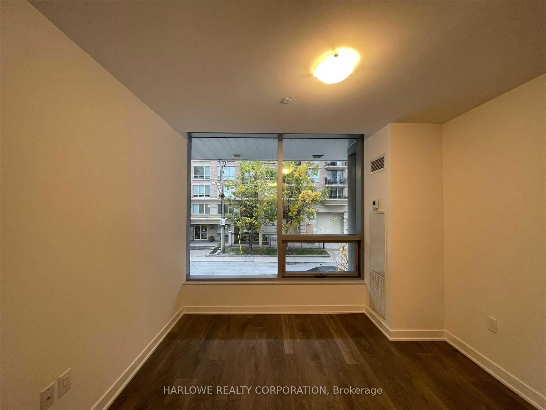 Photo 10 of Unit TH-102, 99 Broadway Avenue, Toronto, Mount Pleasant West — HOMEH