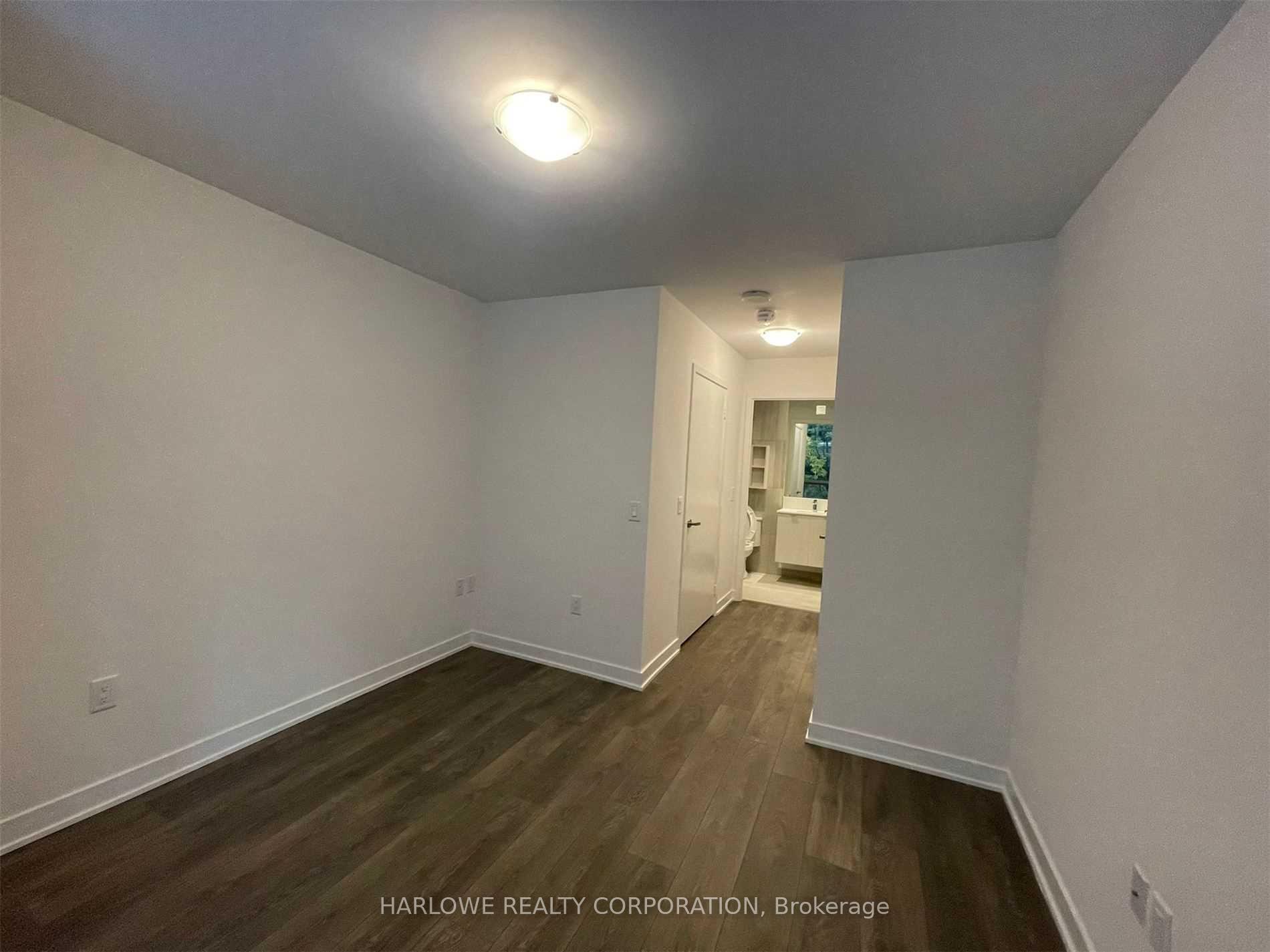 Photo 15 of Unit TH-102, 99 Broadway Avenue, Toronto, Mount Pleasant West — HOMEH