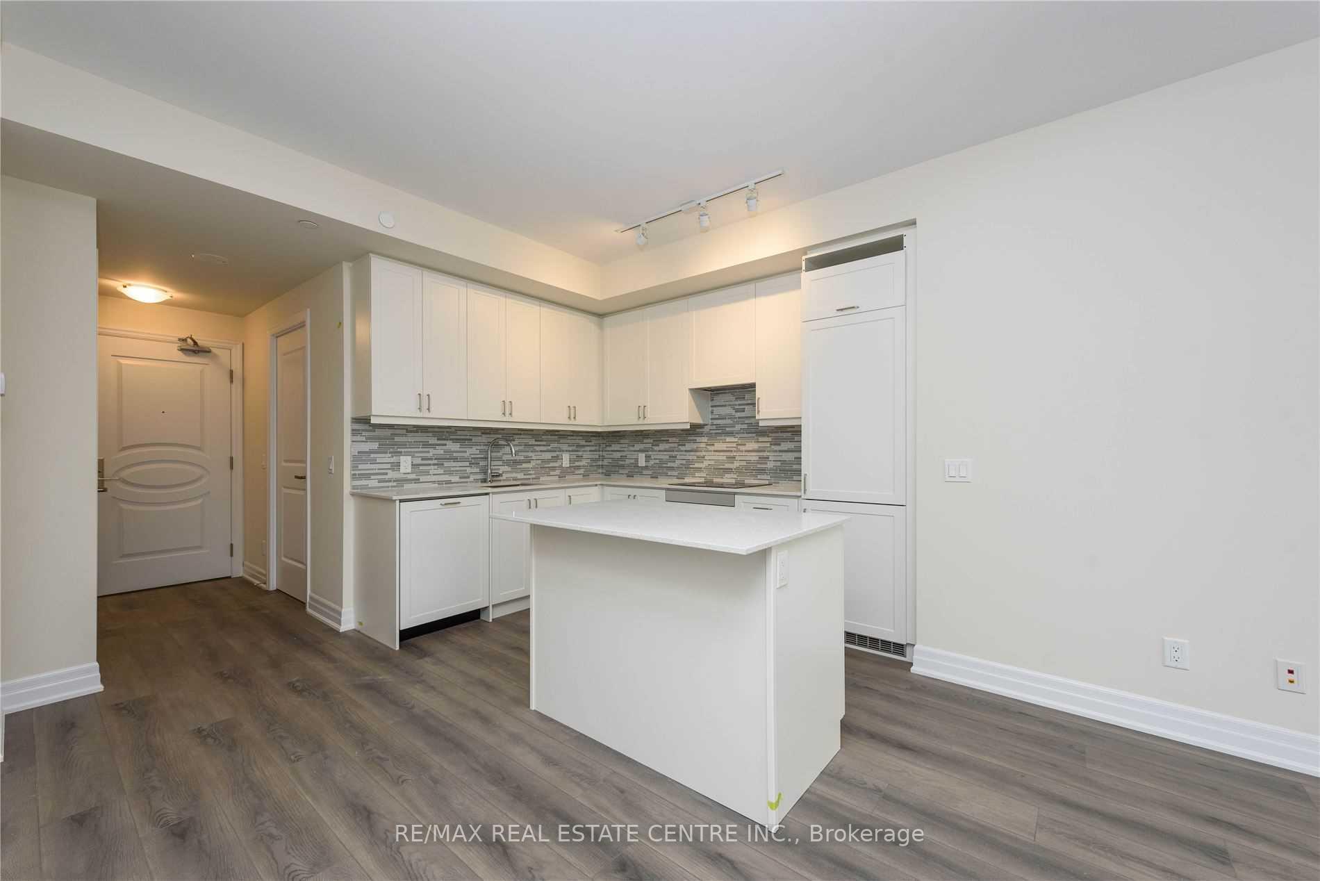 Photo 14 of Unit 1610, 9075 Jane Street, Vaughan, Concord — HOMEH