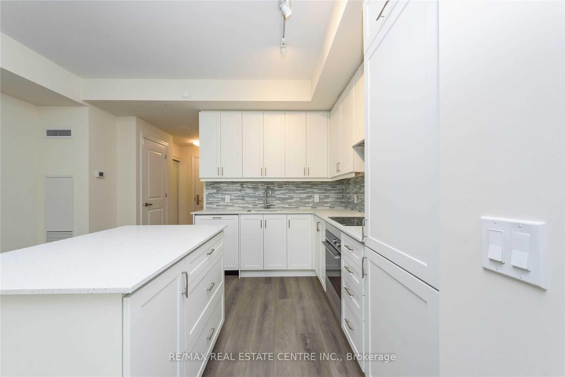 Photo 18 of Unit 1610, 9075 Jane Street, Vaughan, Concord — HOMEH