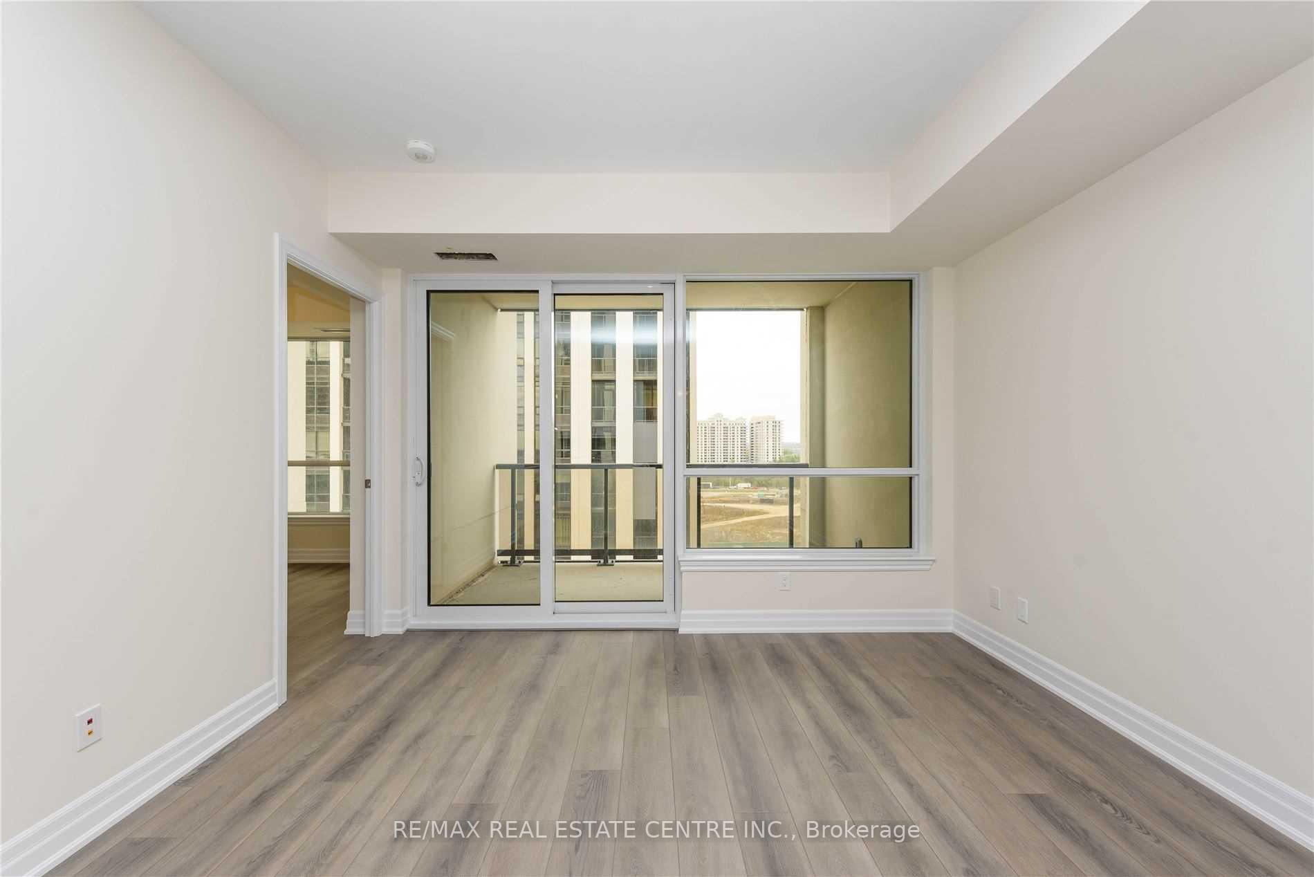 Photo 19 of Unit 1610, 9075 Jane Street, Vaughan, Concord — HOMEH