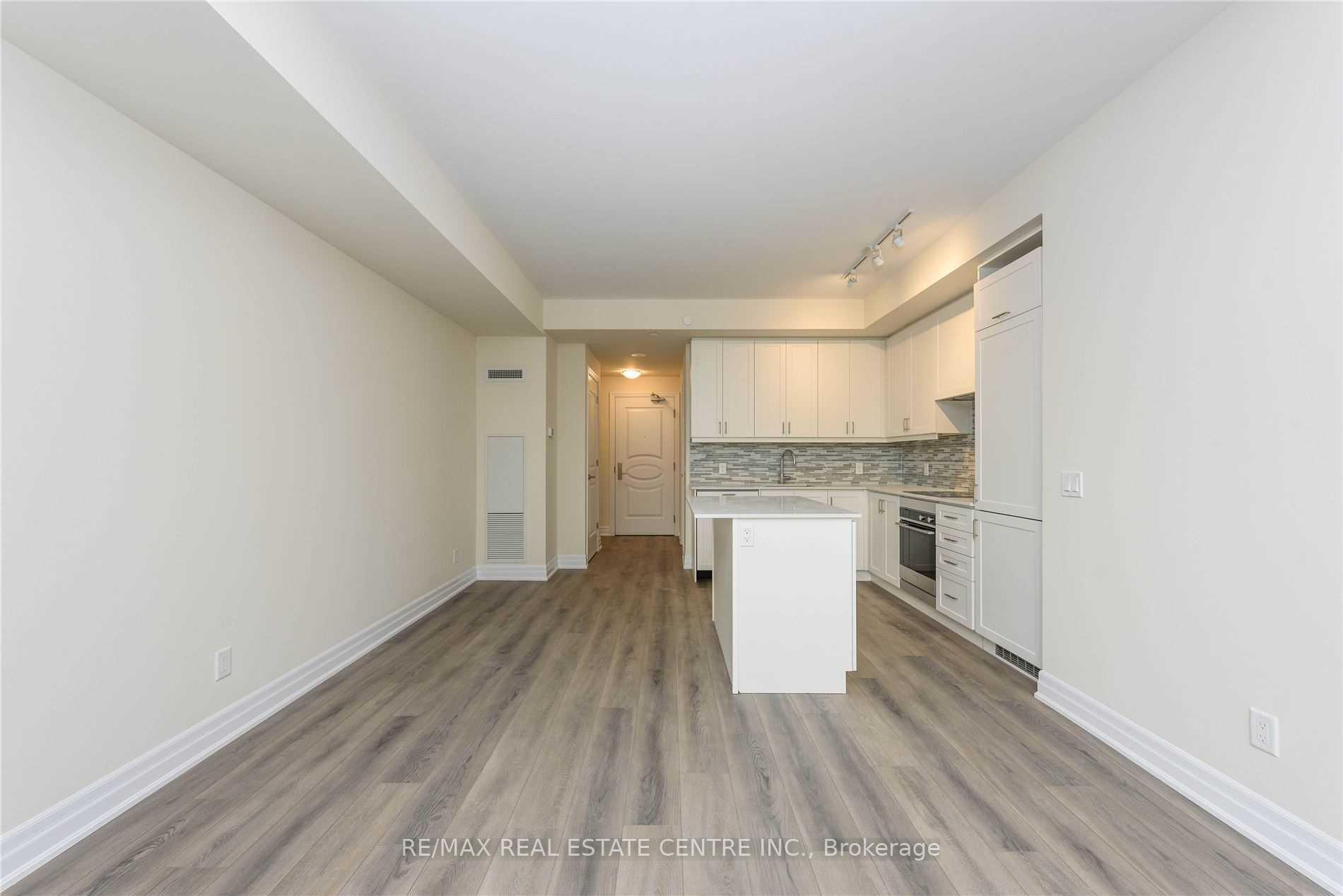 Photo 20 of Unit 1610, 9075 Jane Street, Vaughan, Concord — HOMEH