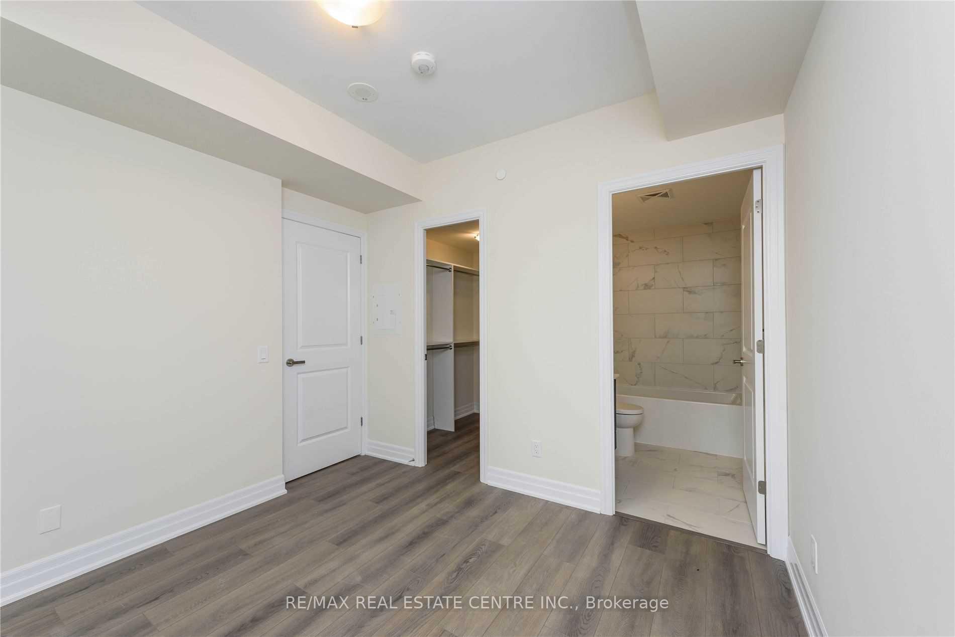 Photo 24 of Unit 1610, 9075 Jane Street, Vaughan, Concord — HOMEH