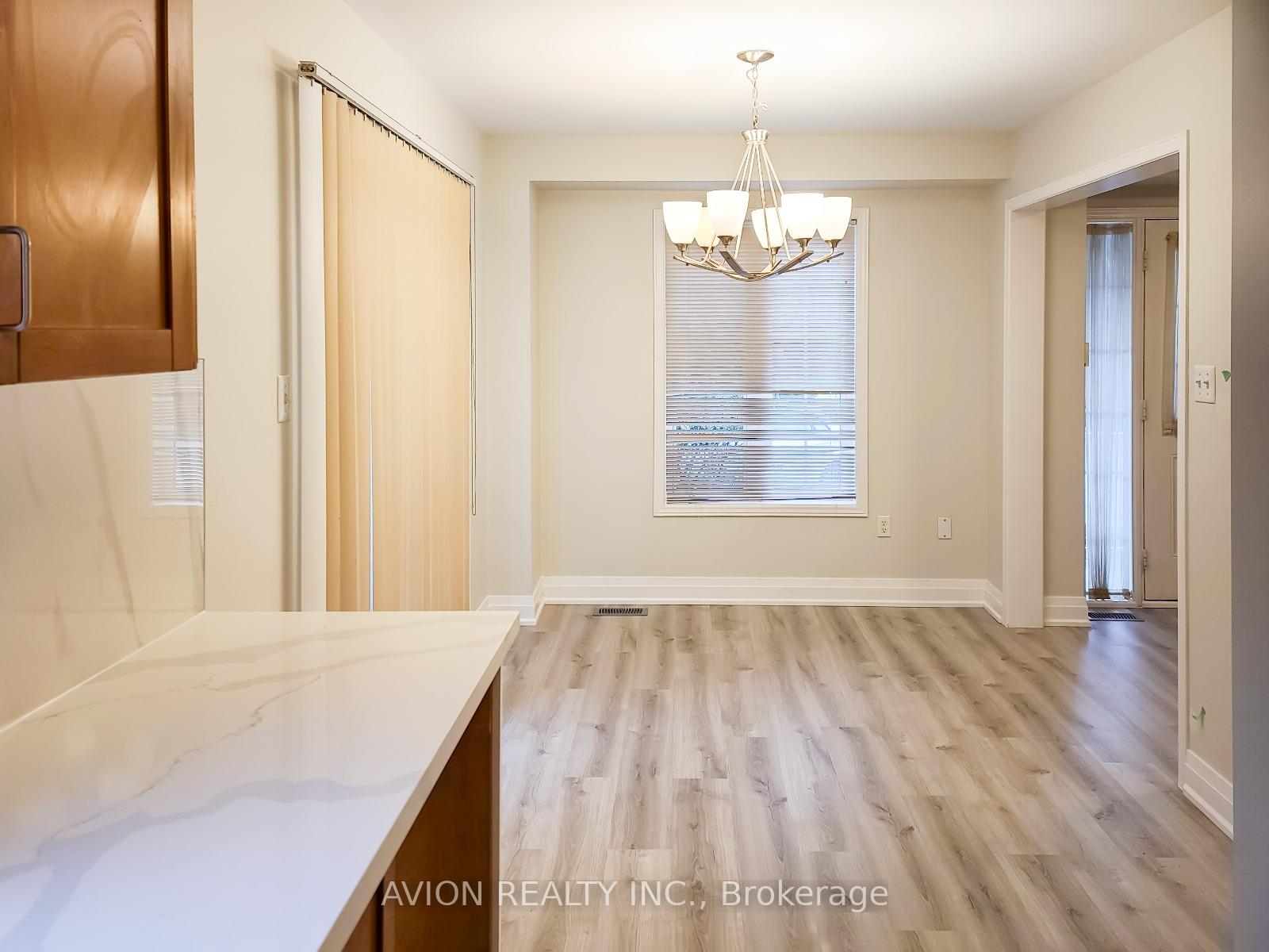 Photo 6 of 50 Warrington Way, Markham, Berczy — HOMEH