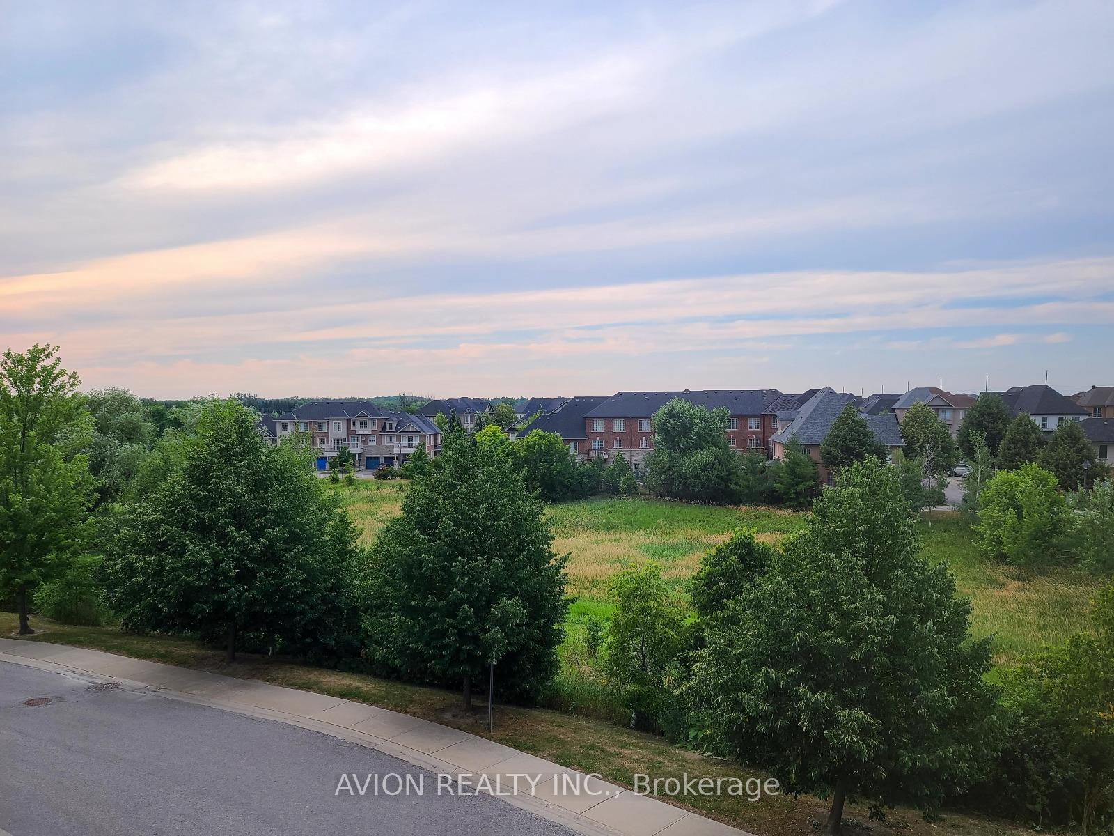 Photo 16 of 50 Warrington Way, Markham, Berczy — HOMEH