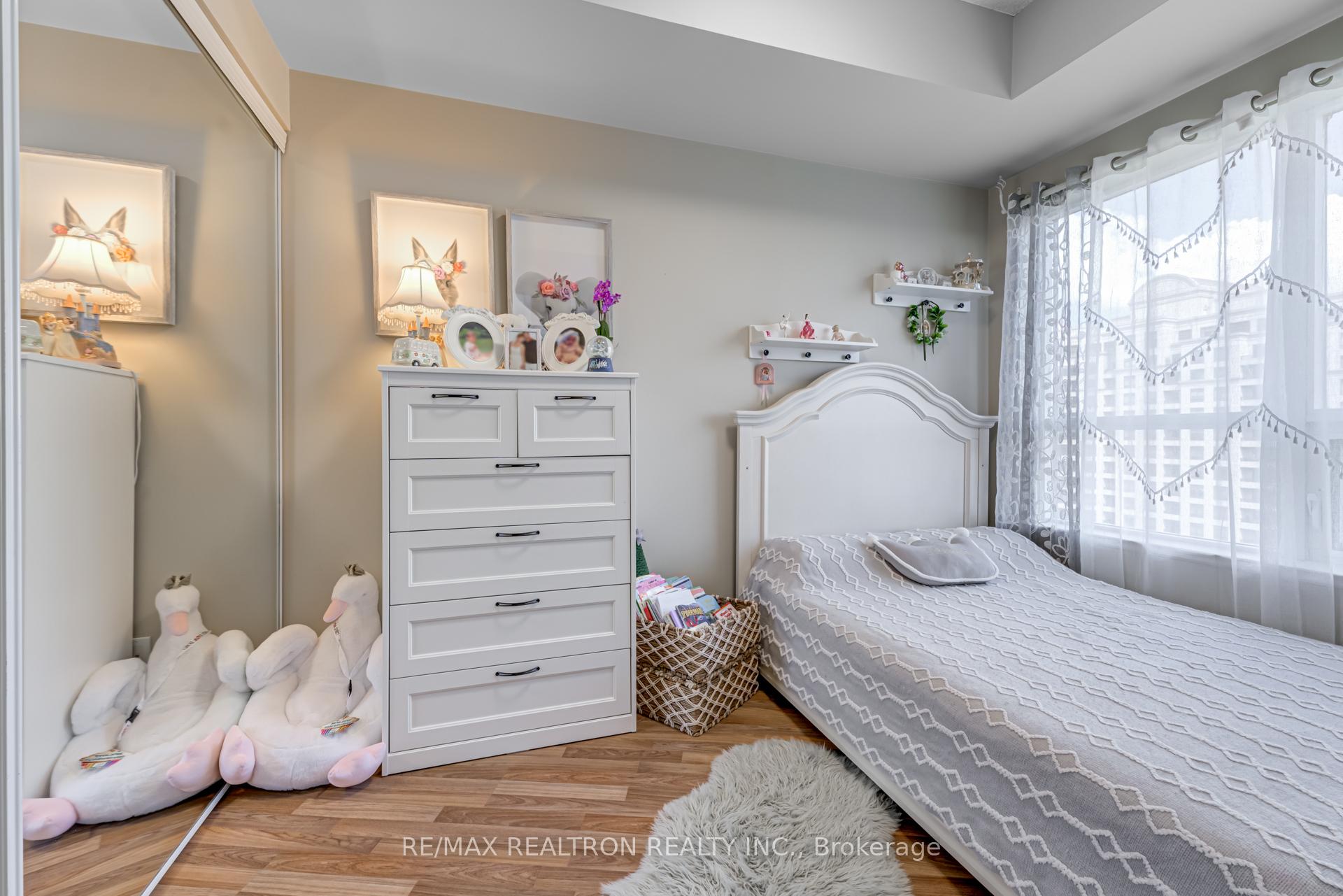 Photo 20 of Unit 1108, 9225 Jane Street, Vaughan, Maple — HOMEH